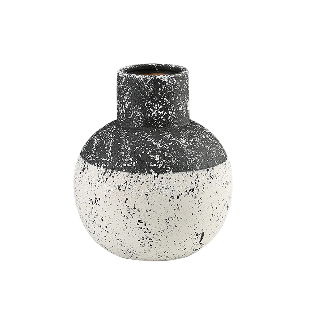 Black & white splatter round vase