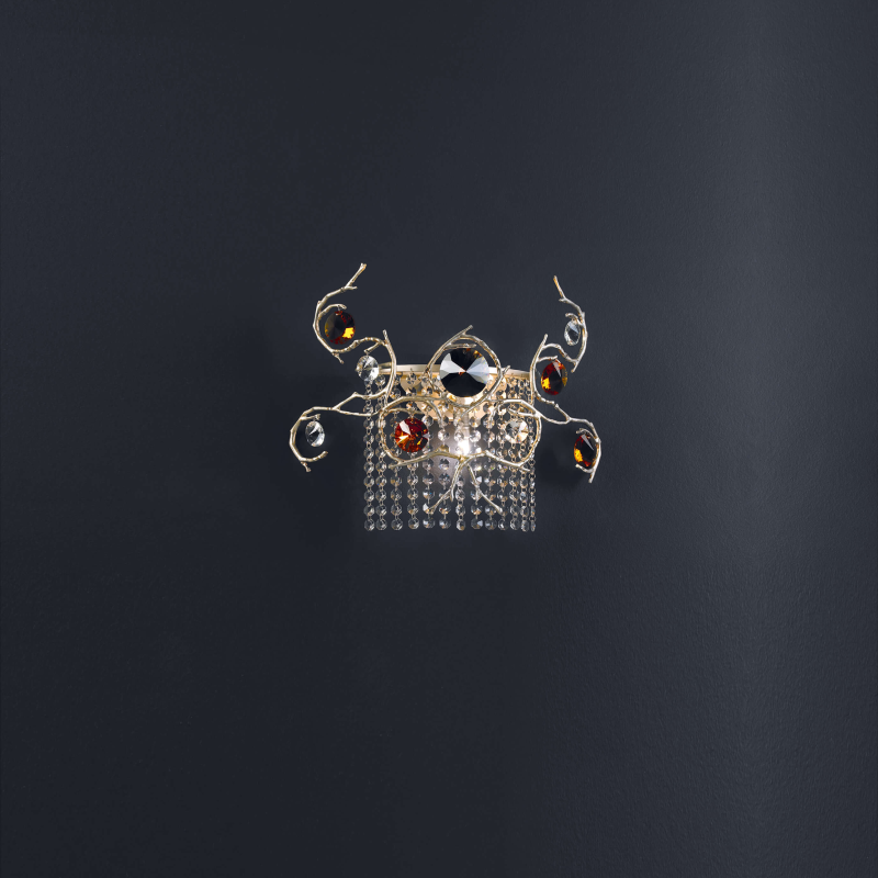 Sconce Diamond Dynastes Maya
