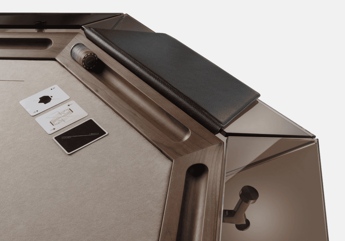 Unootto Wood card game table