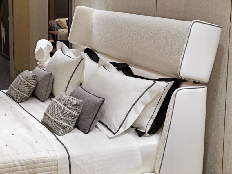 Reverie bed