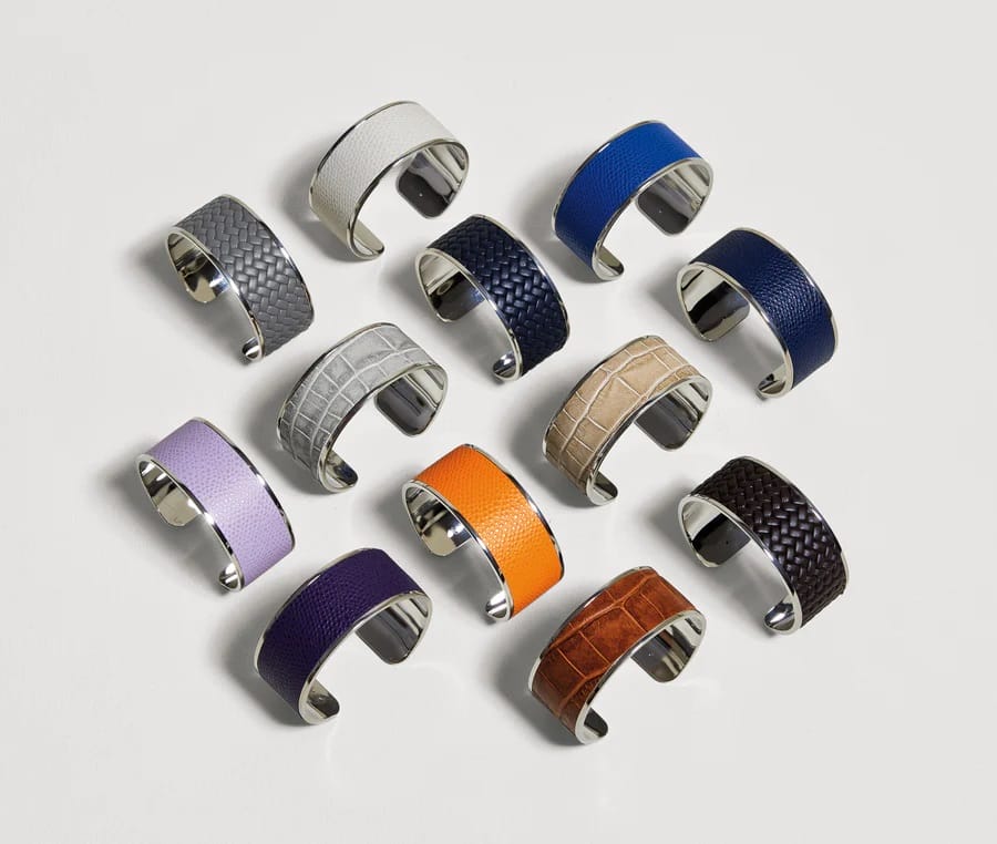 NAPKIN HOLDER