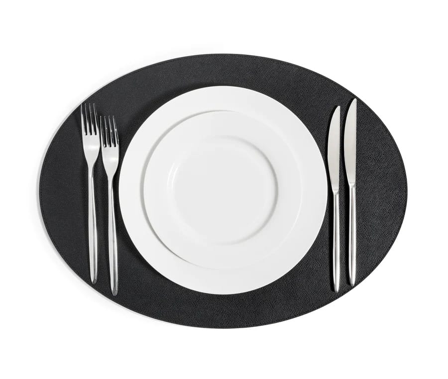 Oval placemat