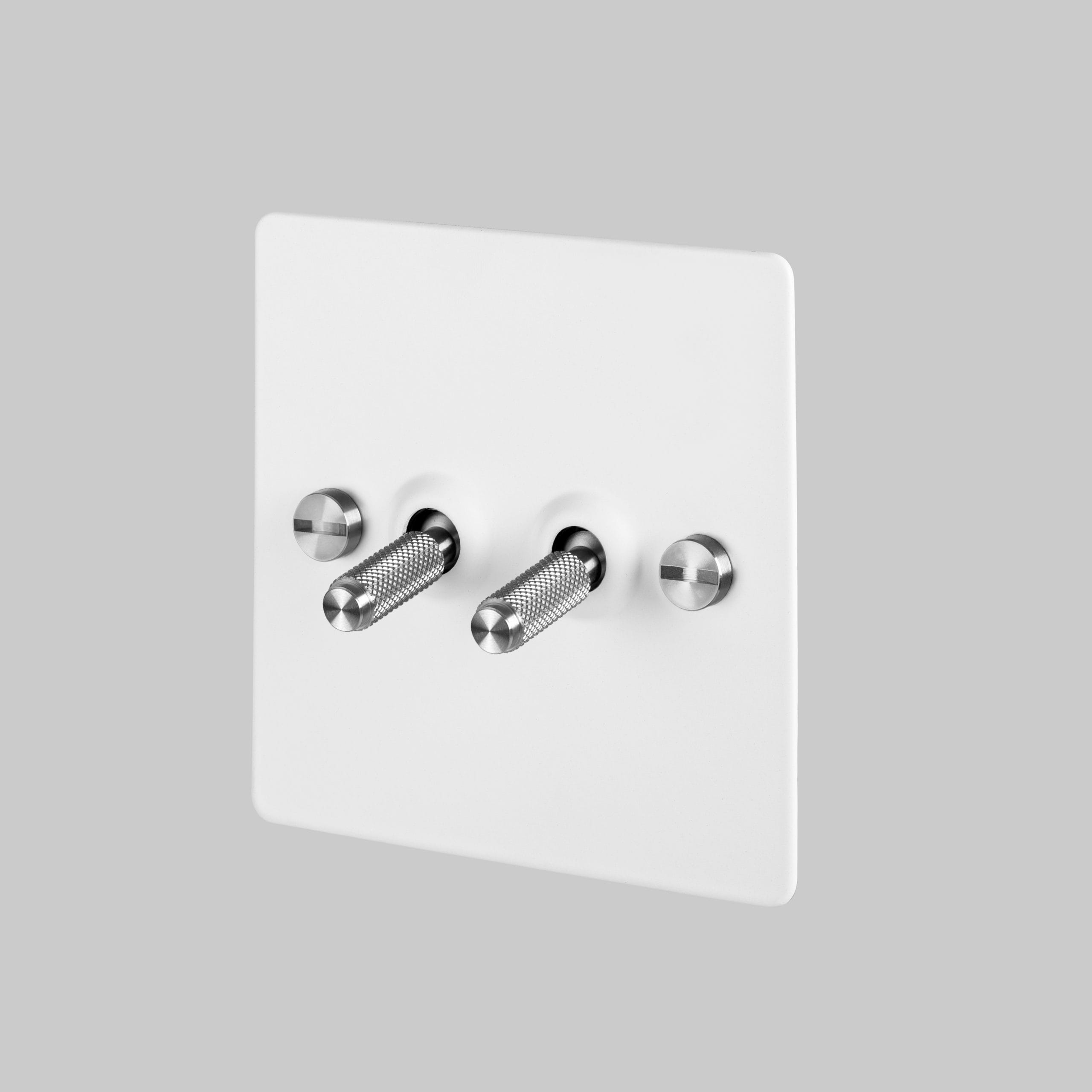 2G Toggle / White