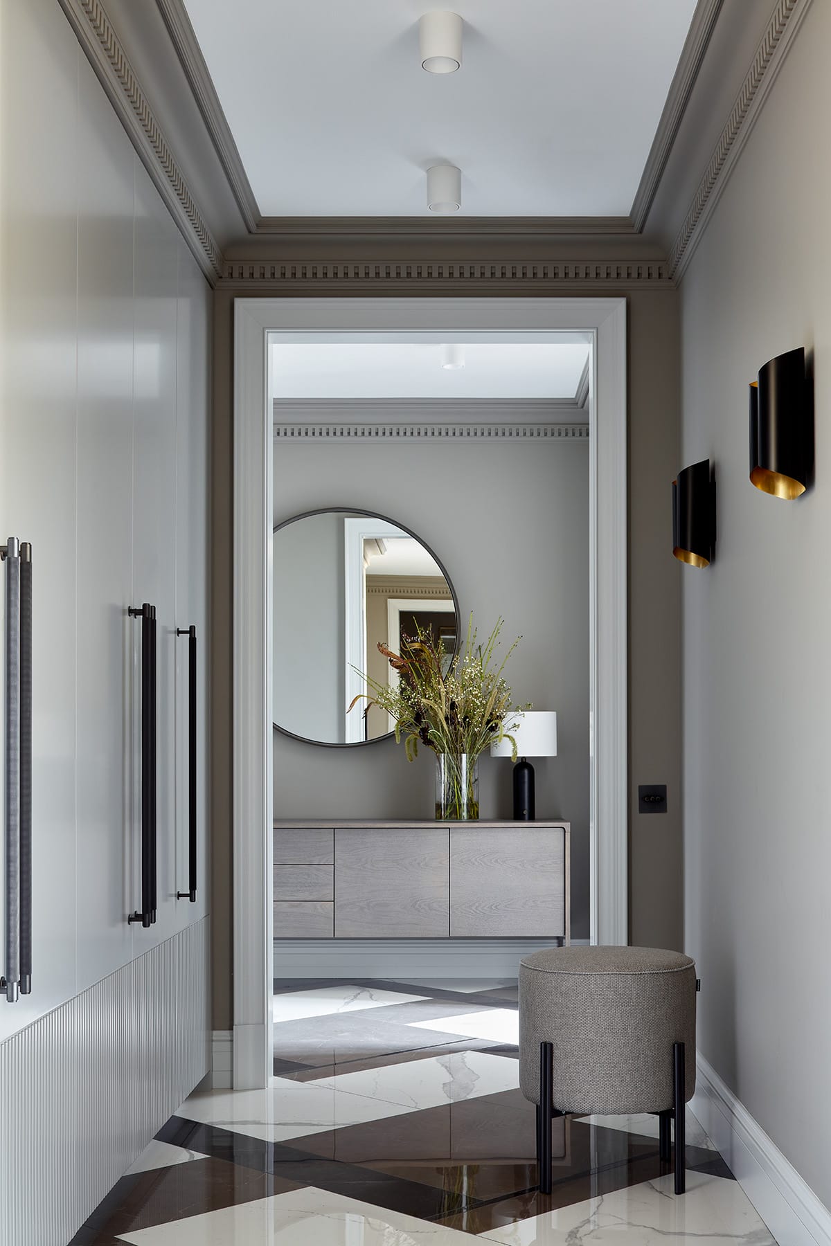 Residence "Saturday", 300 m2