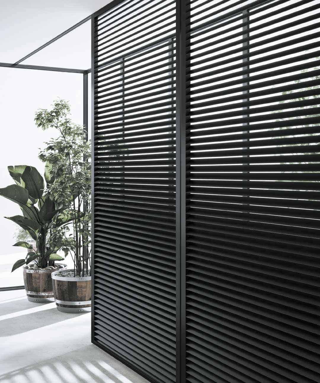 Sliding door Levante