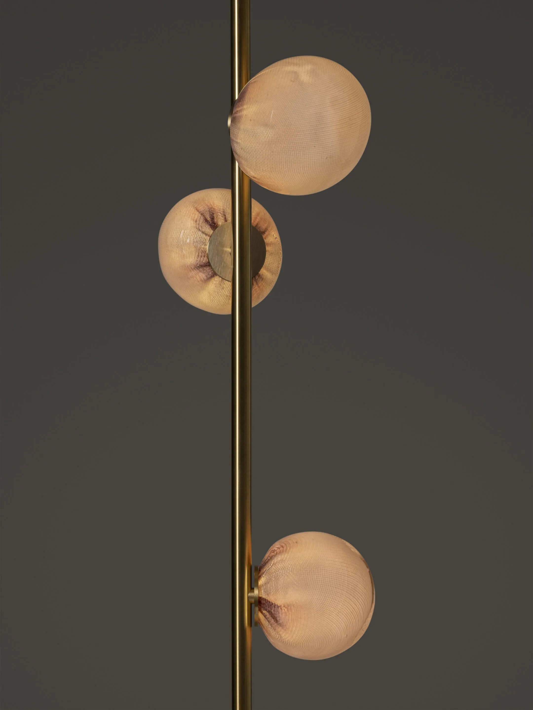 84.3 Ceiling Short