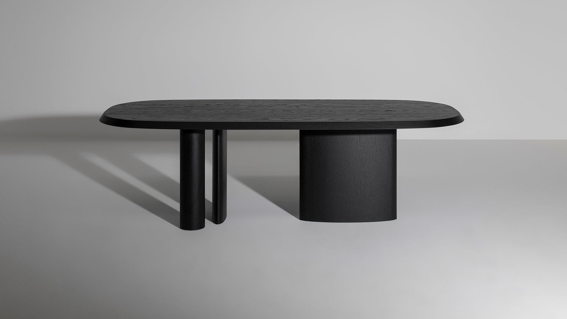 Padiglioni Table
