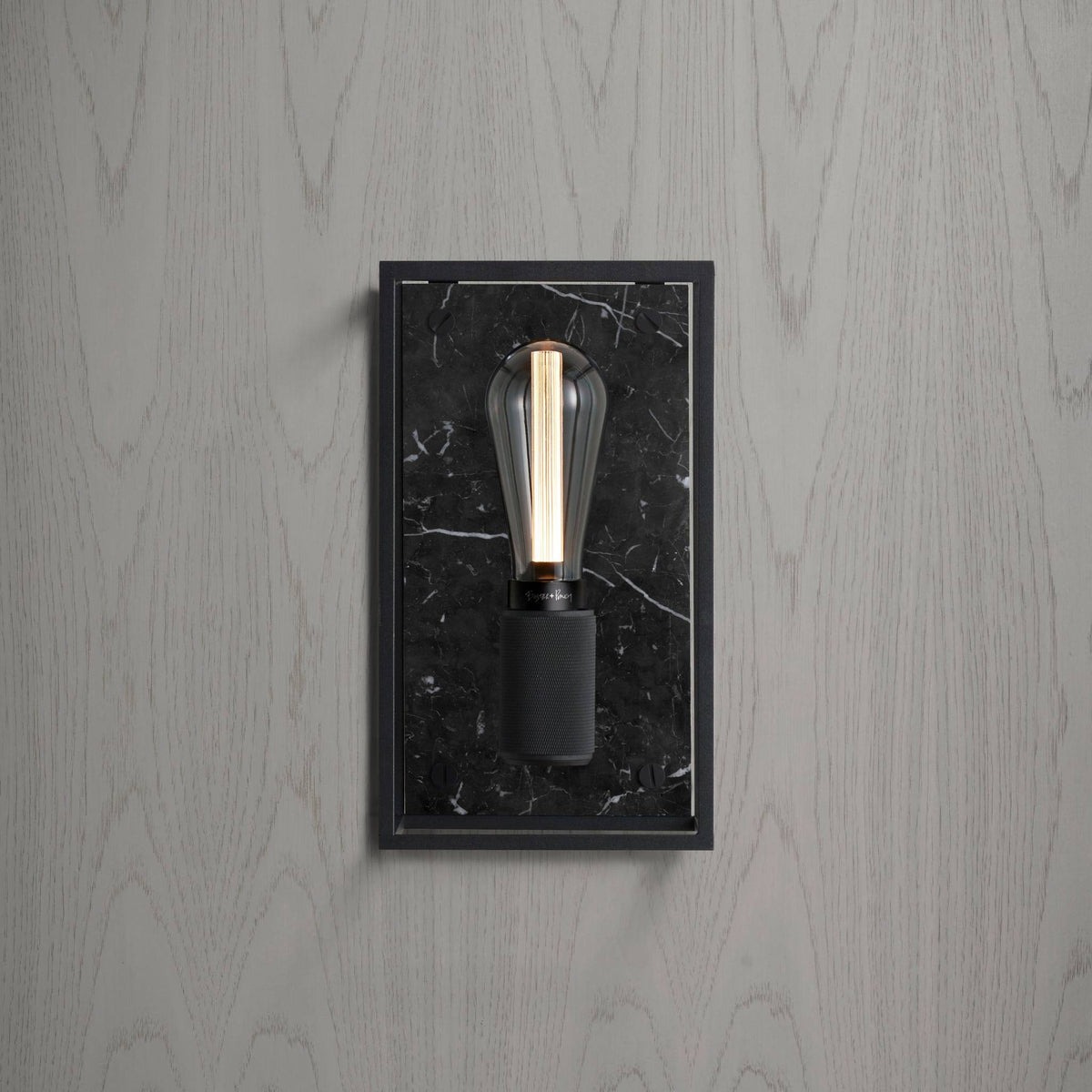 Caged Wall / Medium / Black Marble