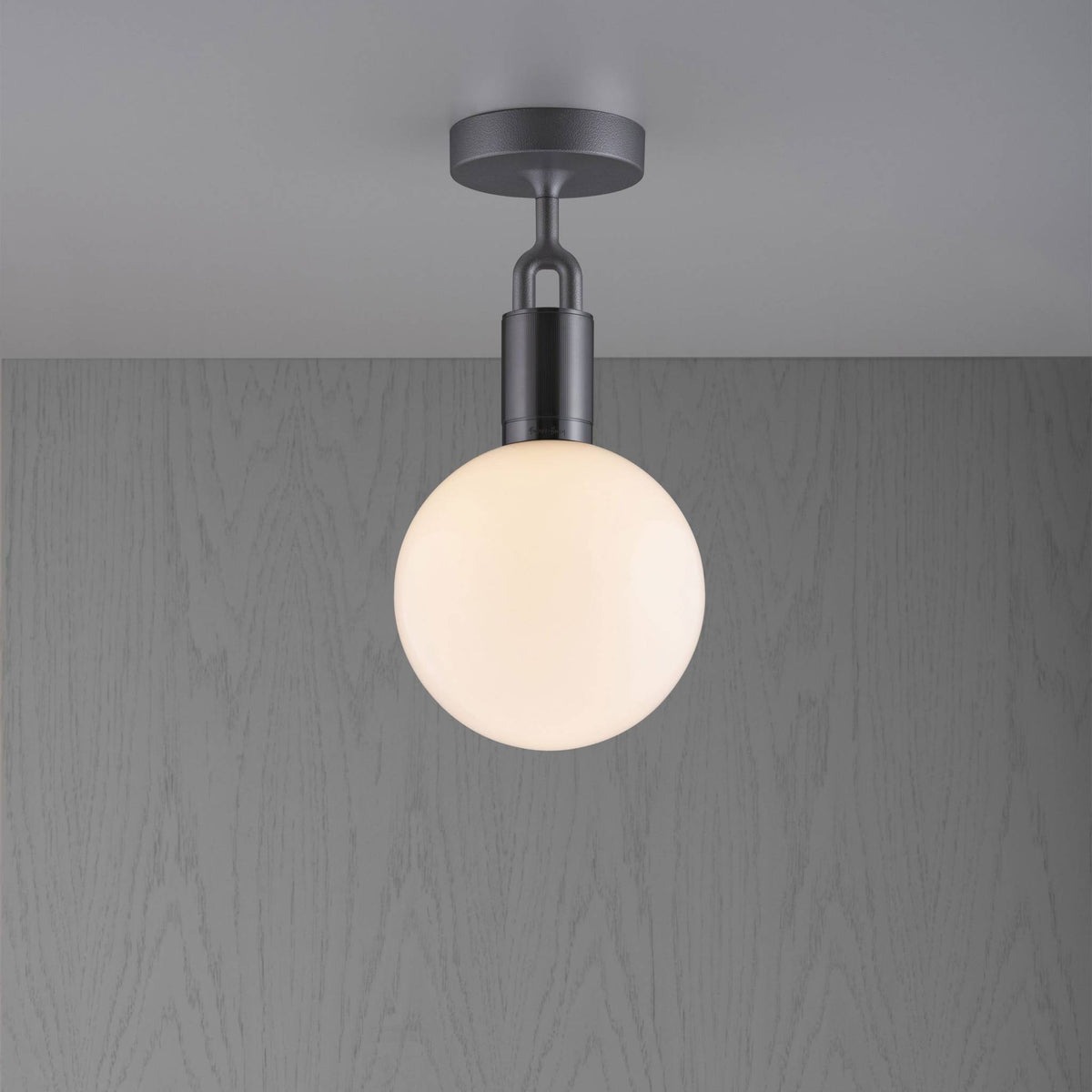 Forked Ceiling / Globe / Opal / Medium