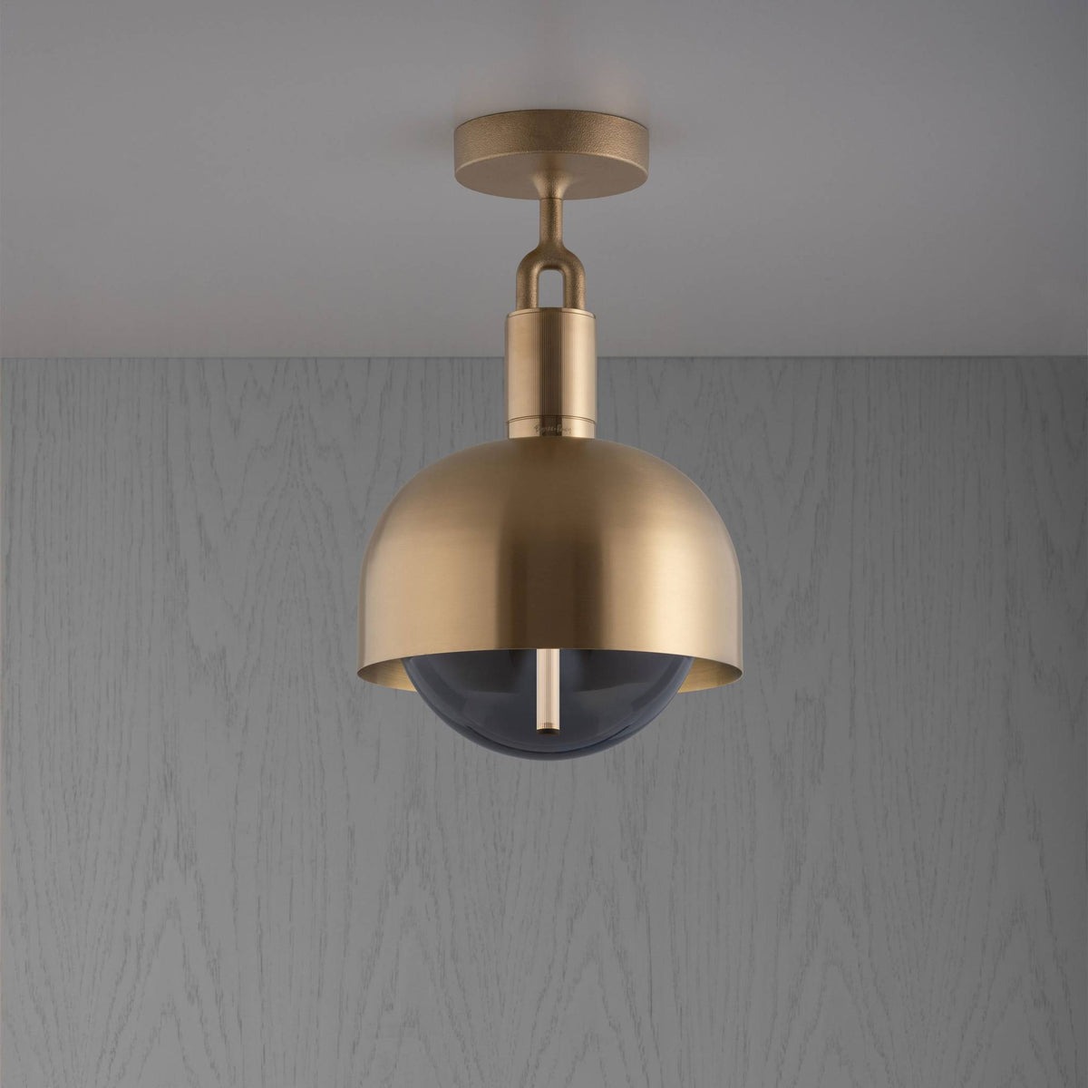 Forked Ceiling / Shade / Globe / Smoked / Medium