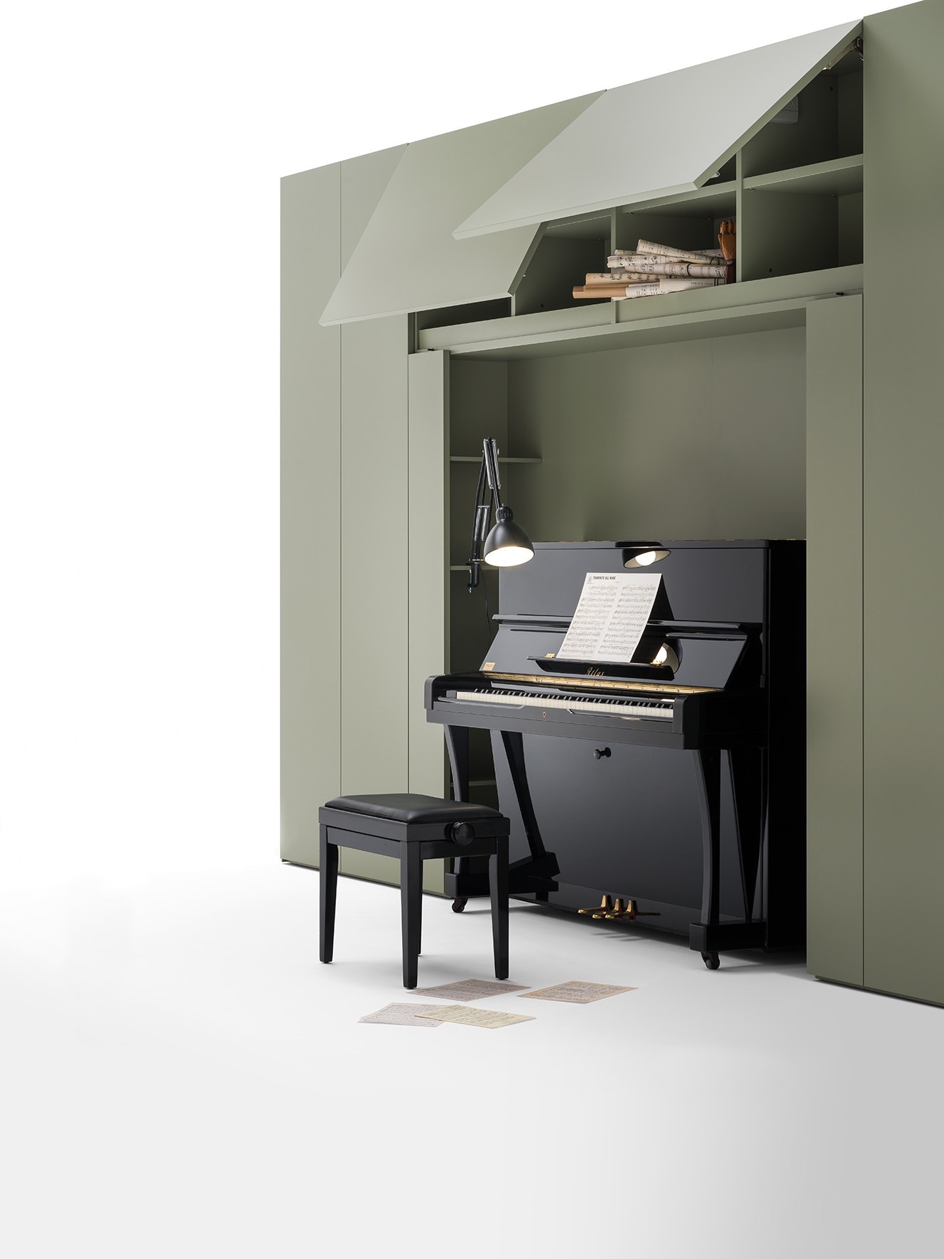 Bridge closet