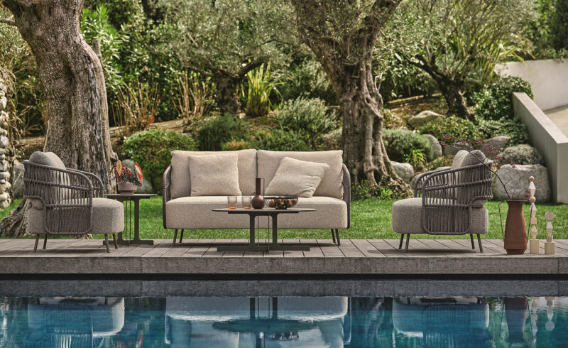 356 Outdoor Armchair