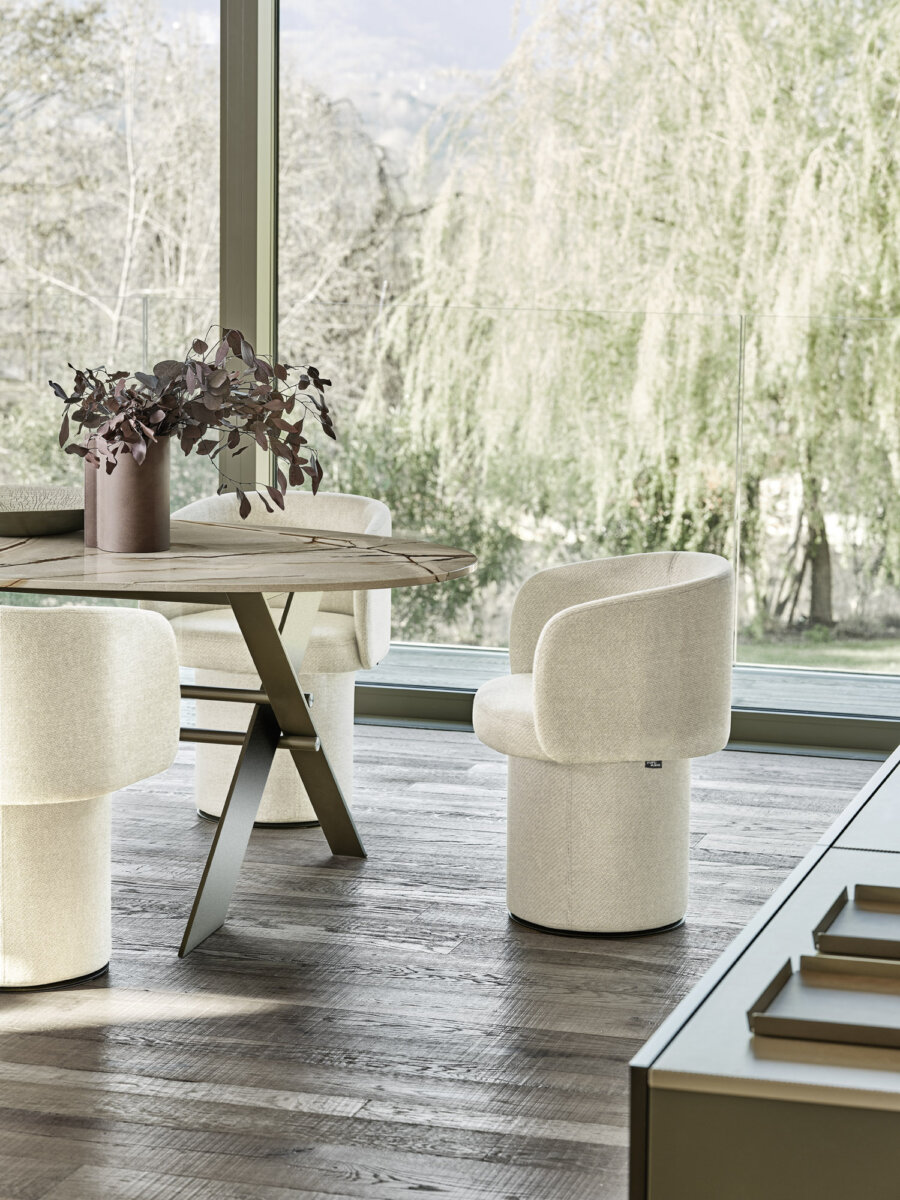 Billie Chair