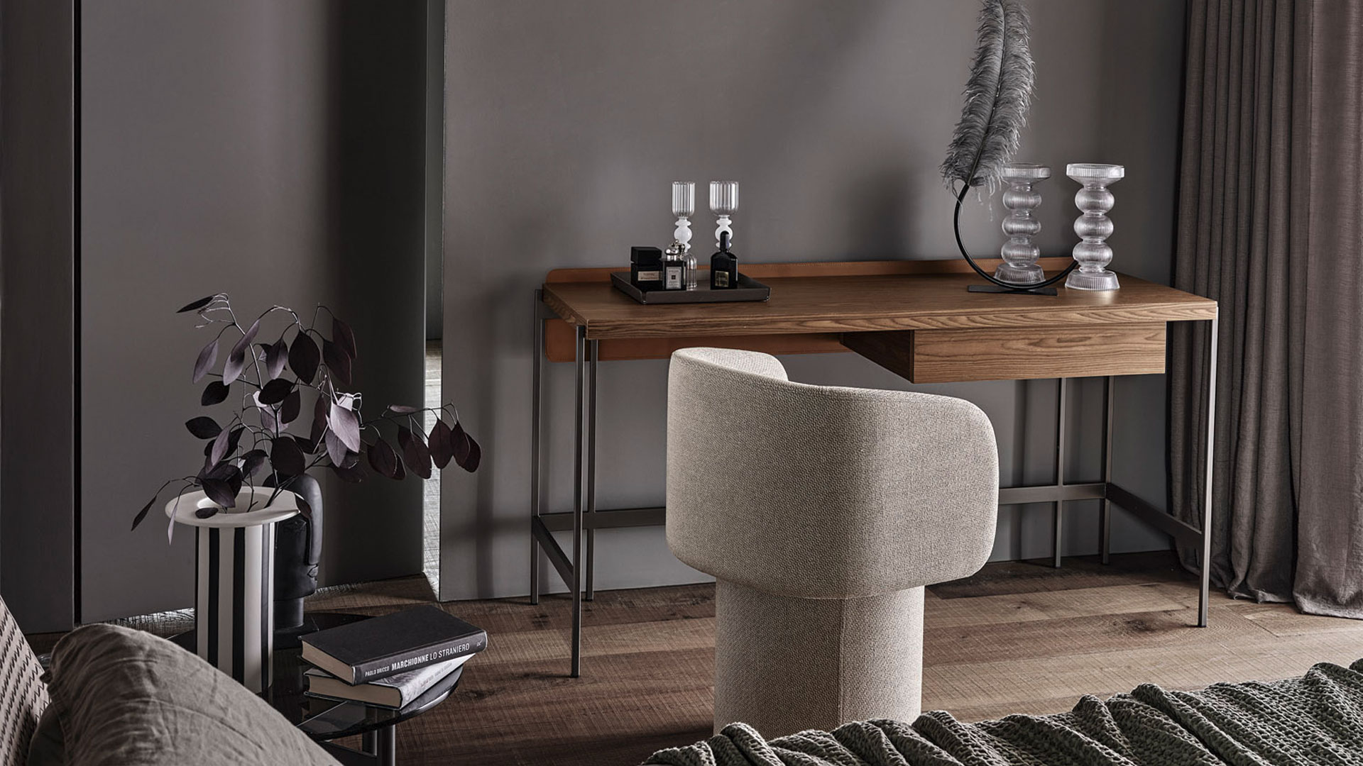 Billie Chair