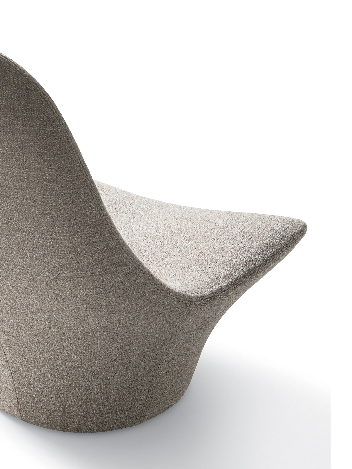 Manta Armchair