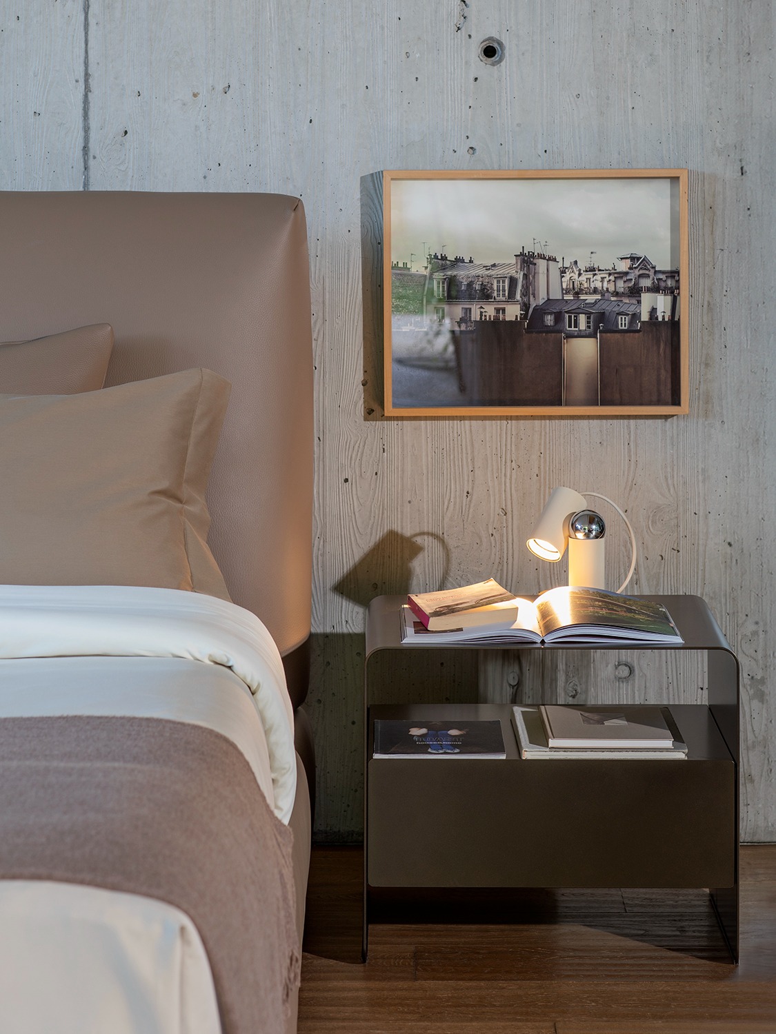 Foglio night tables
