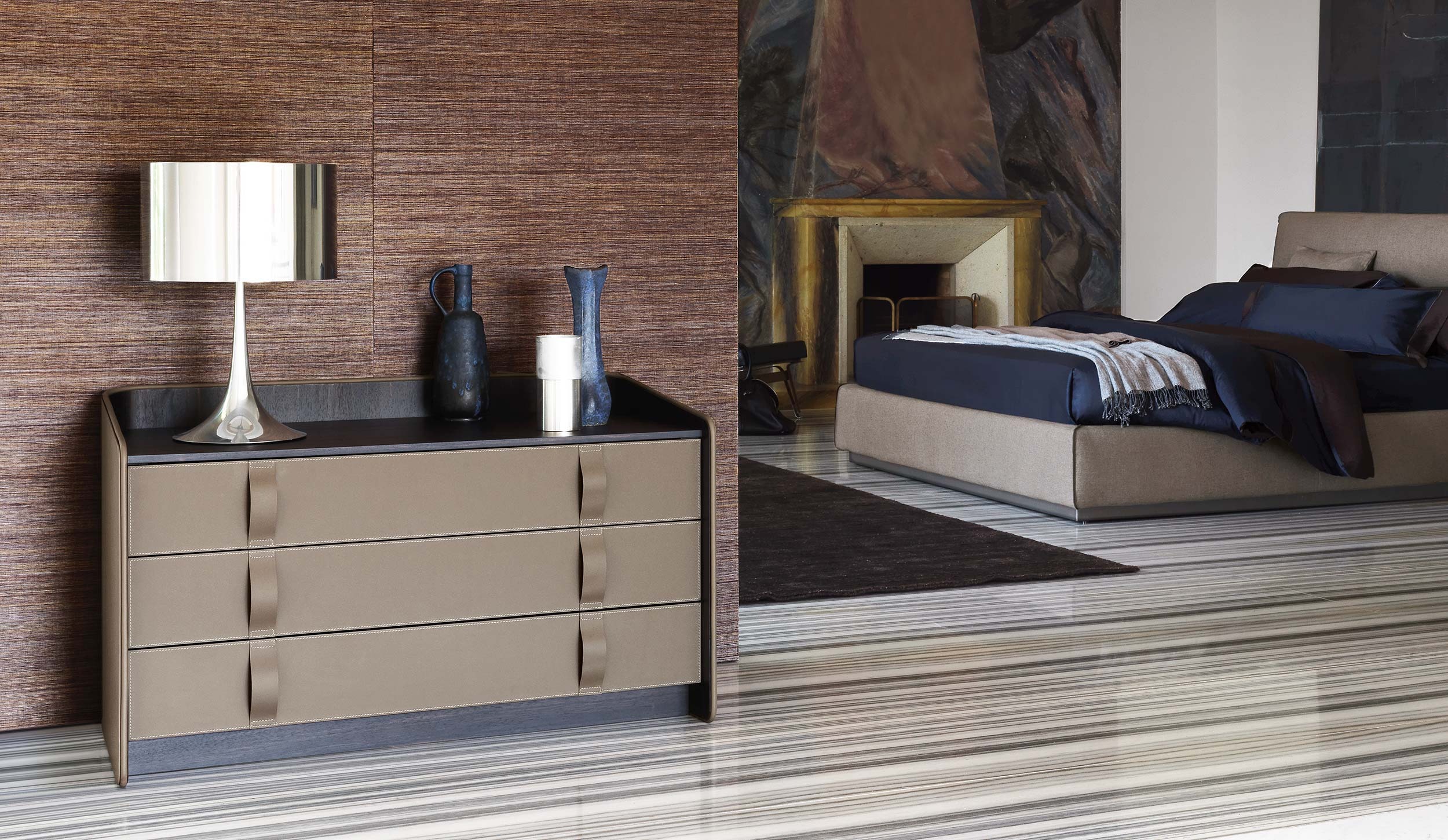 Gentleman chest of drawers
