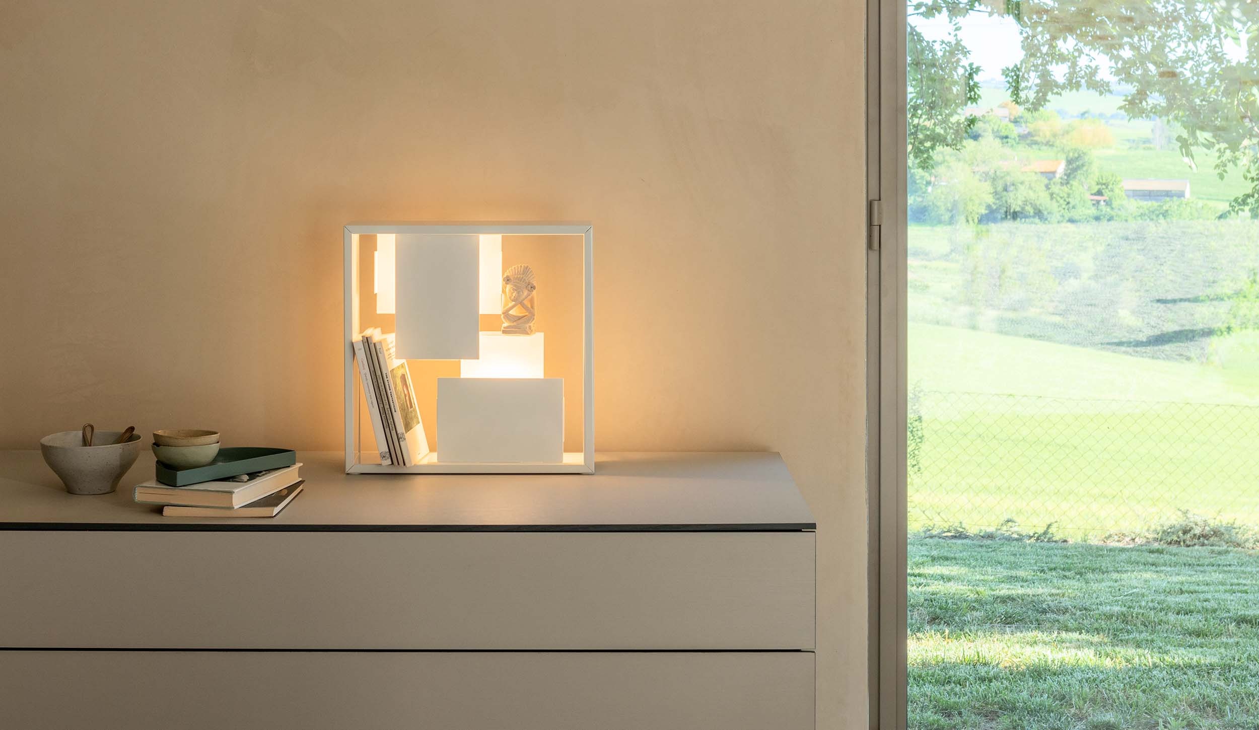 Juta chest of drawers