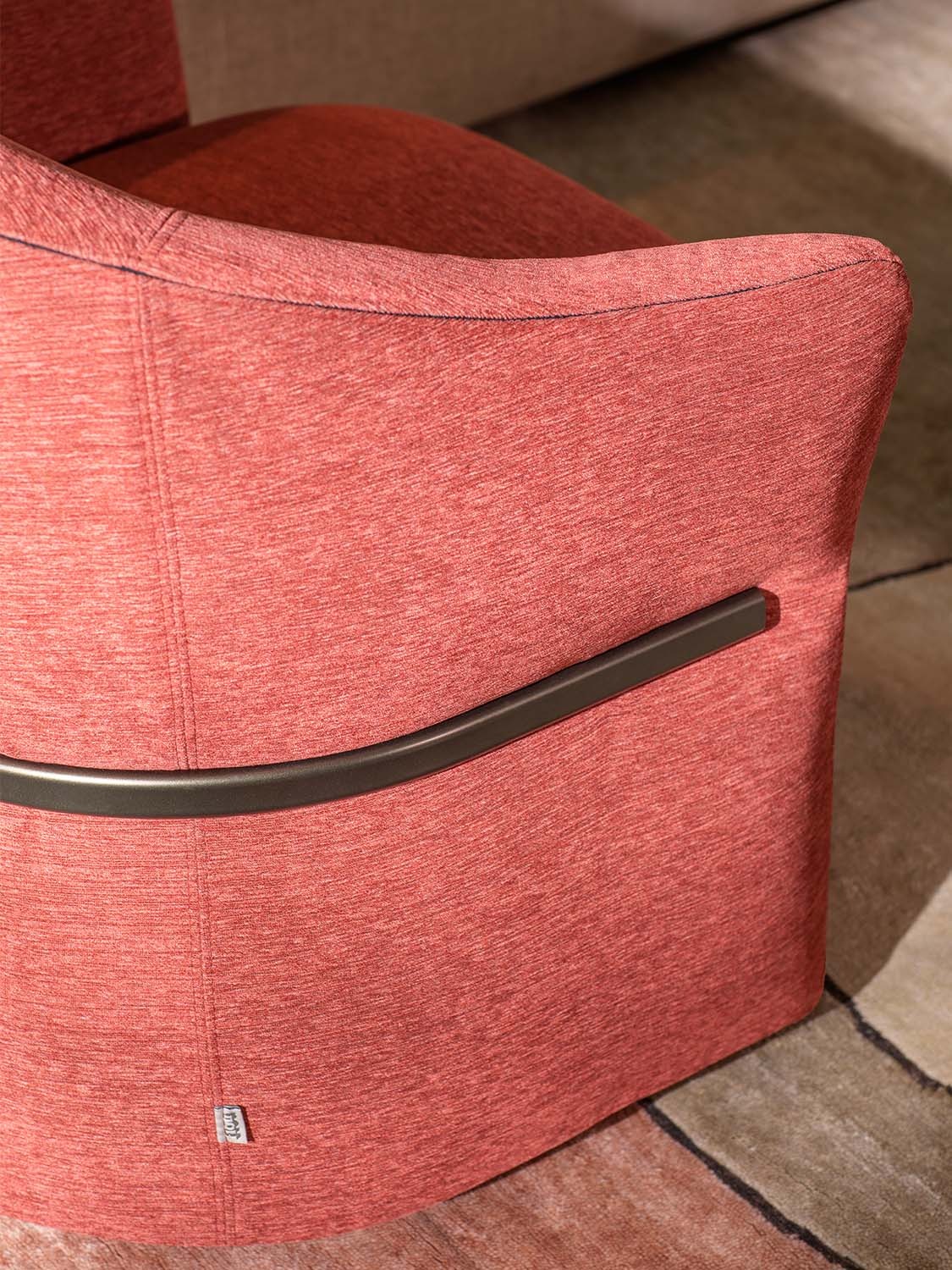 Madame Butterfly armchair