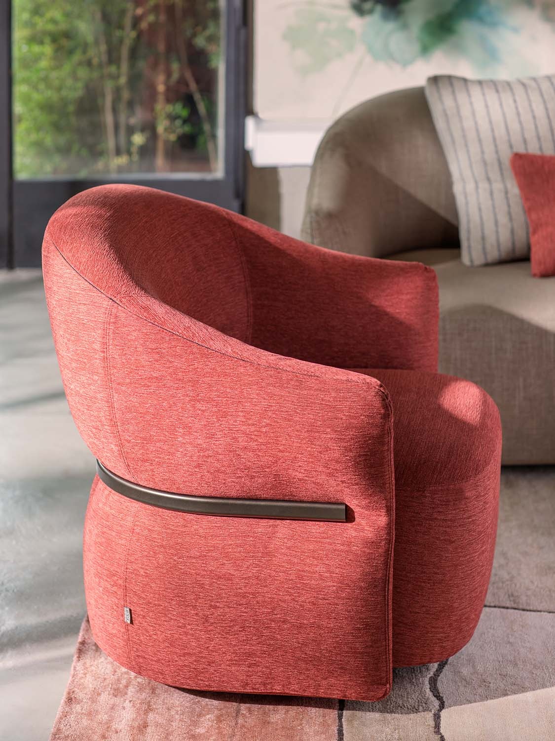 Madame Butterfly armchair