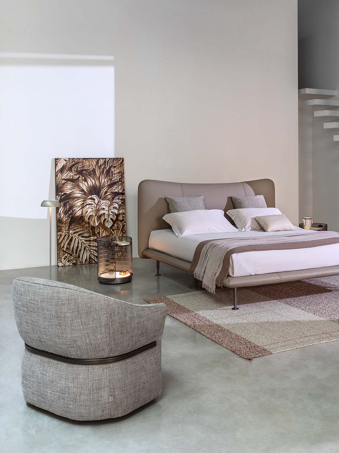 Madame Butterfly armchair
