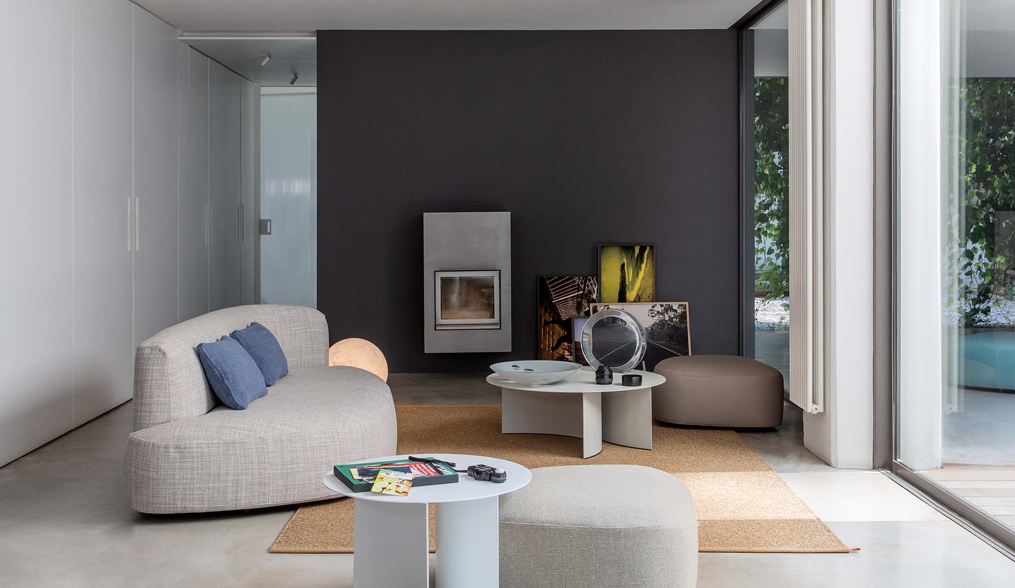 Pierre sofa