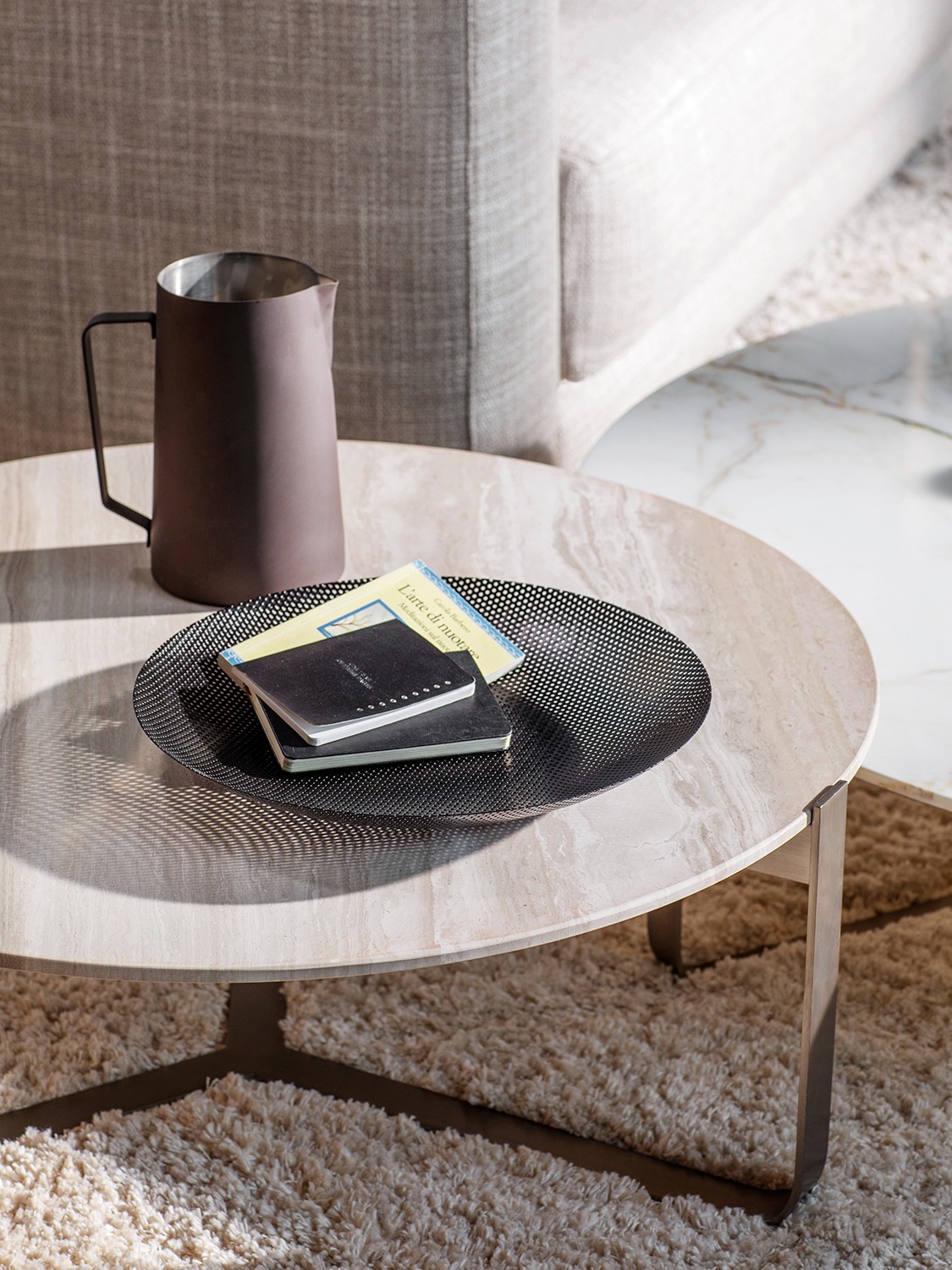 Yari coffee table