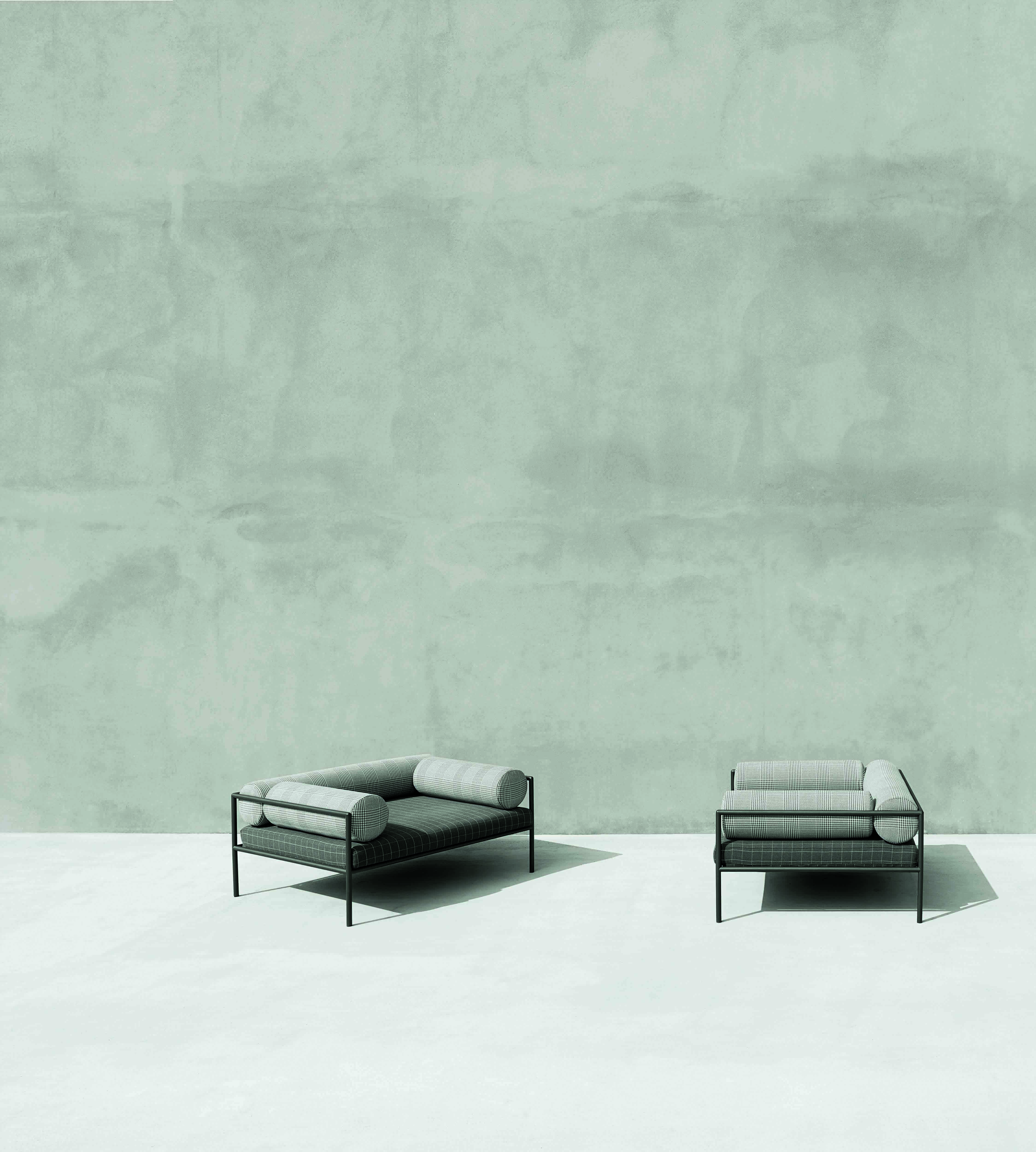 Agra Outdoor Armchair