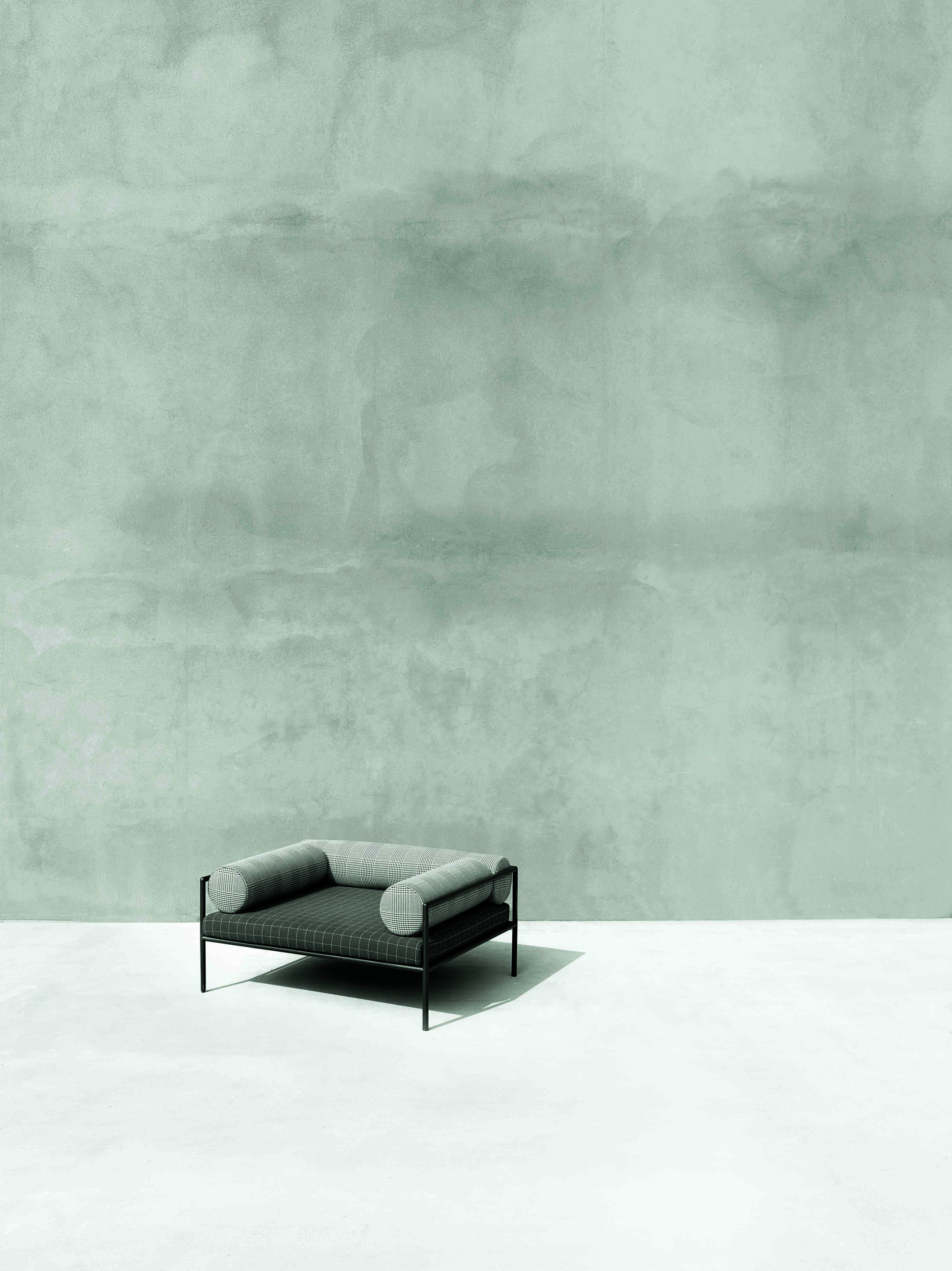 Agra Outdoor Armchair