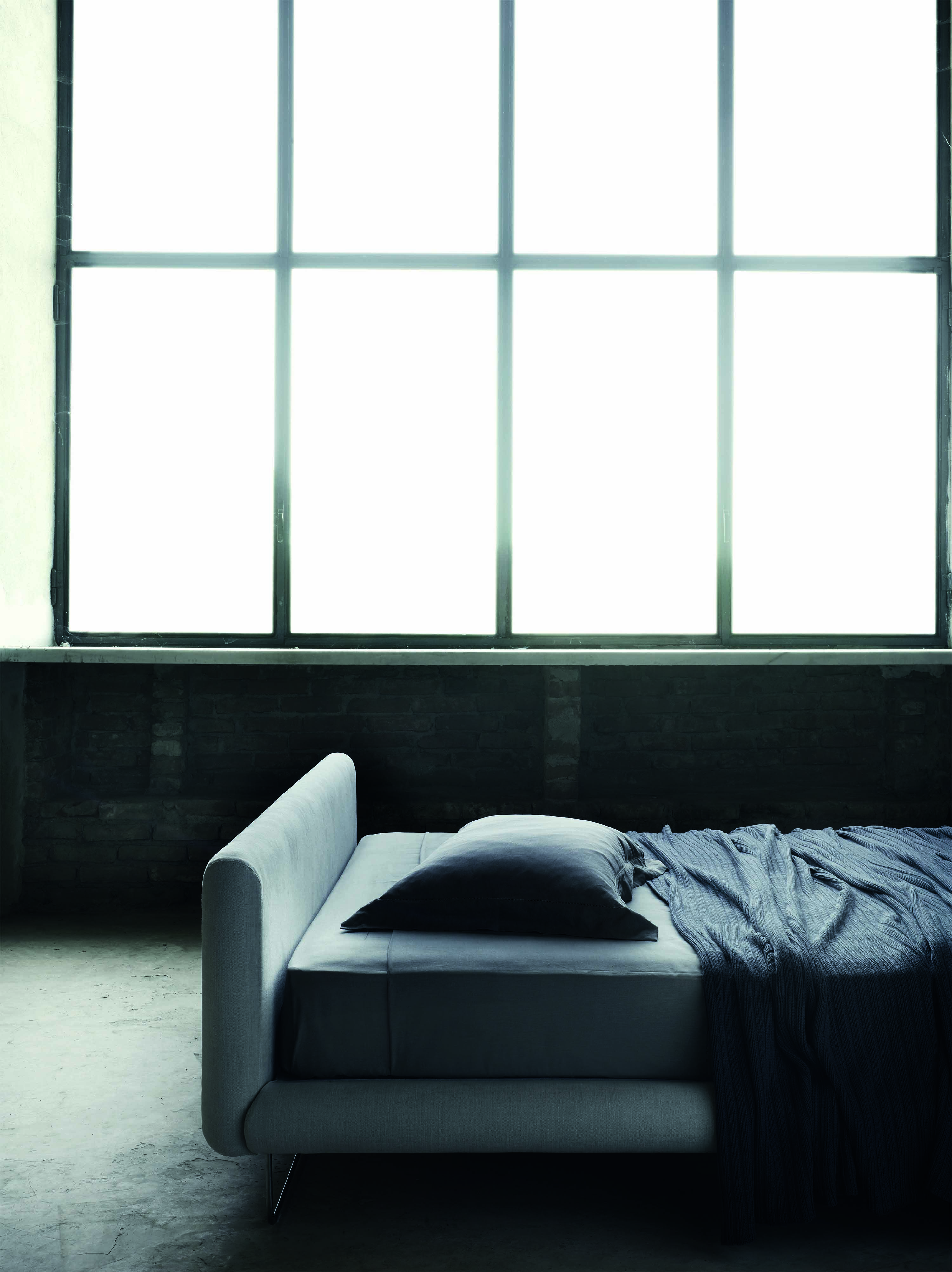 Avalon Bed