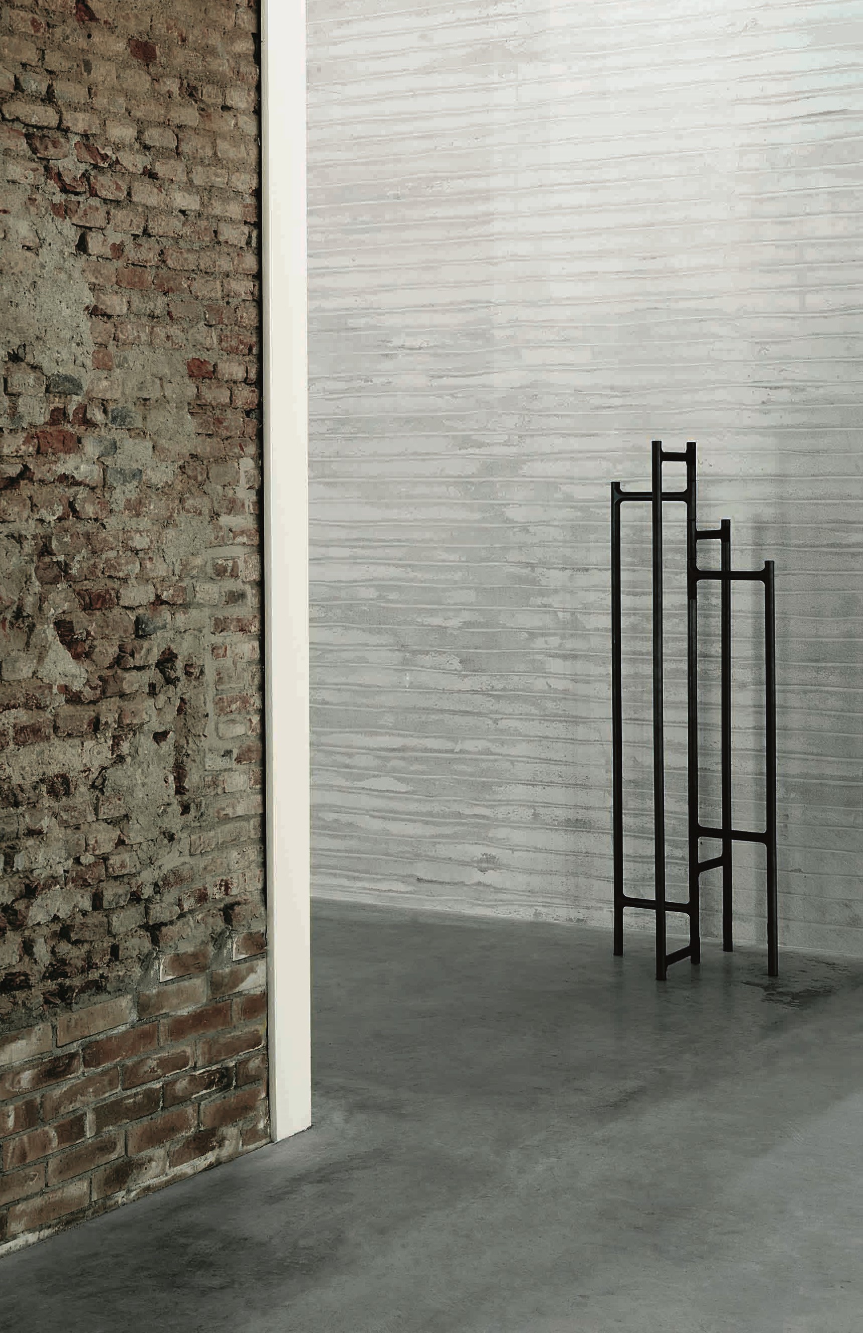 Ceiba Coat-hanger