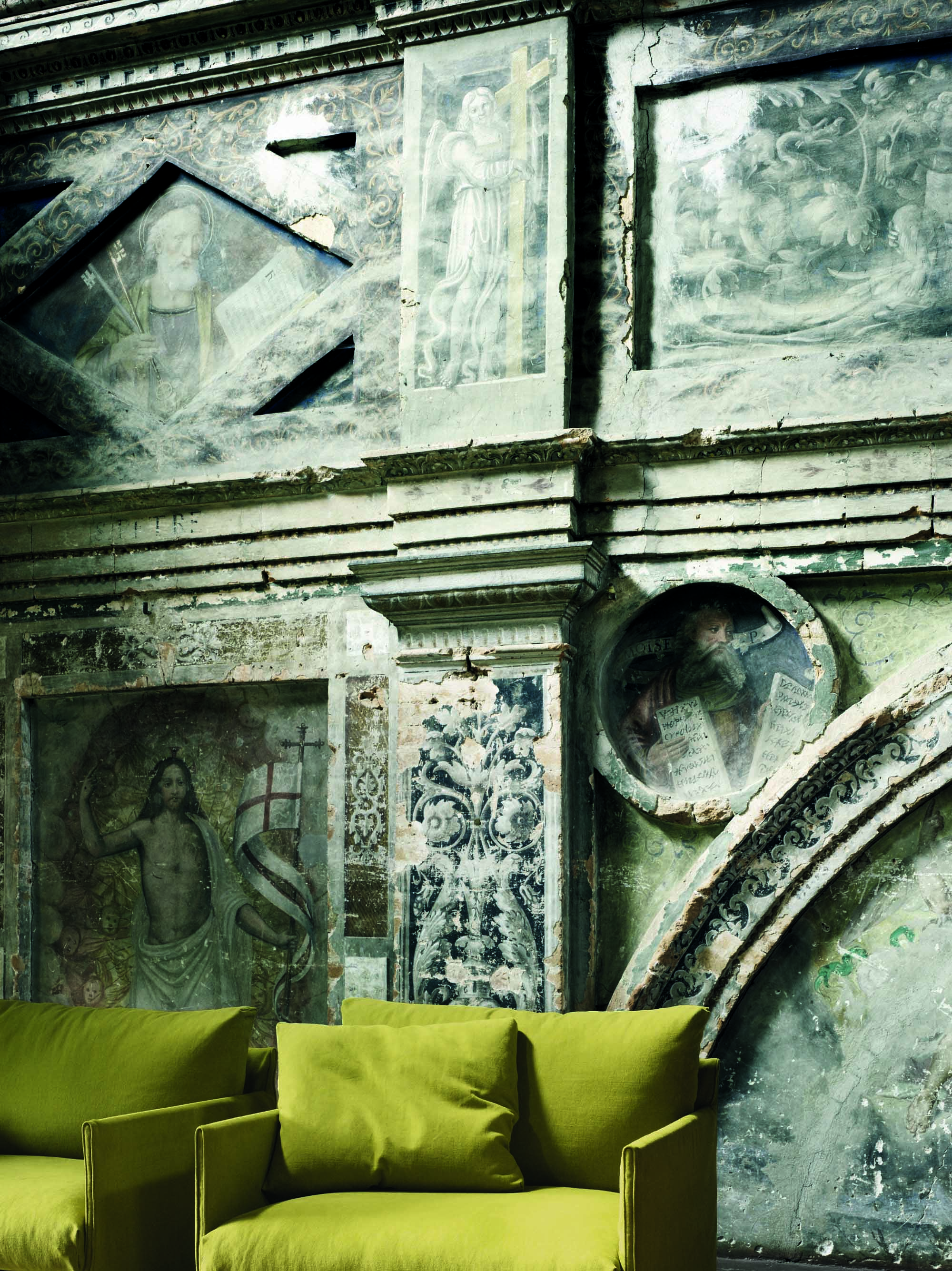 Chemise Armchair