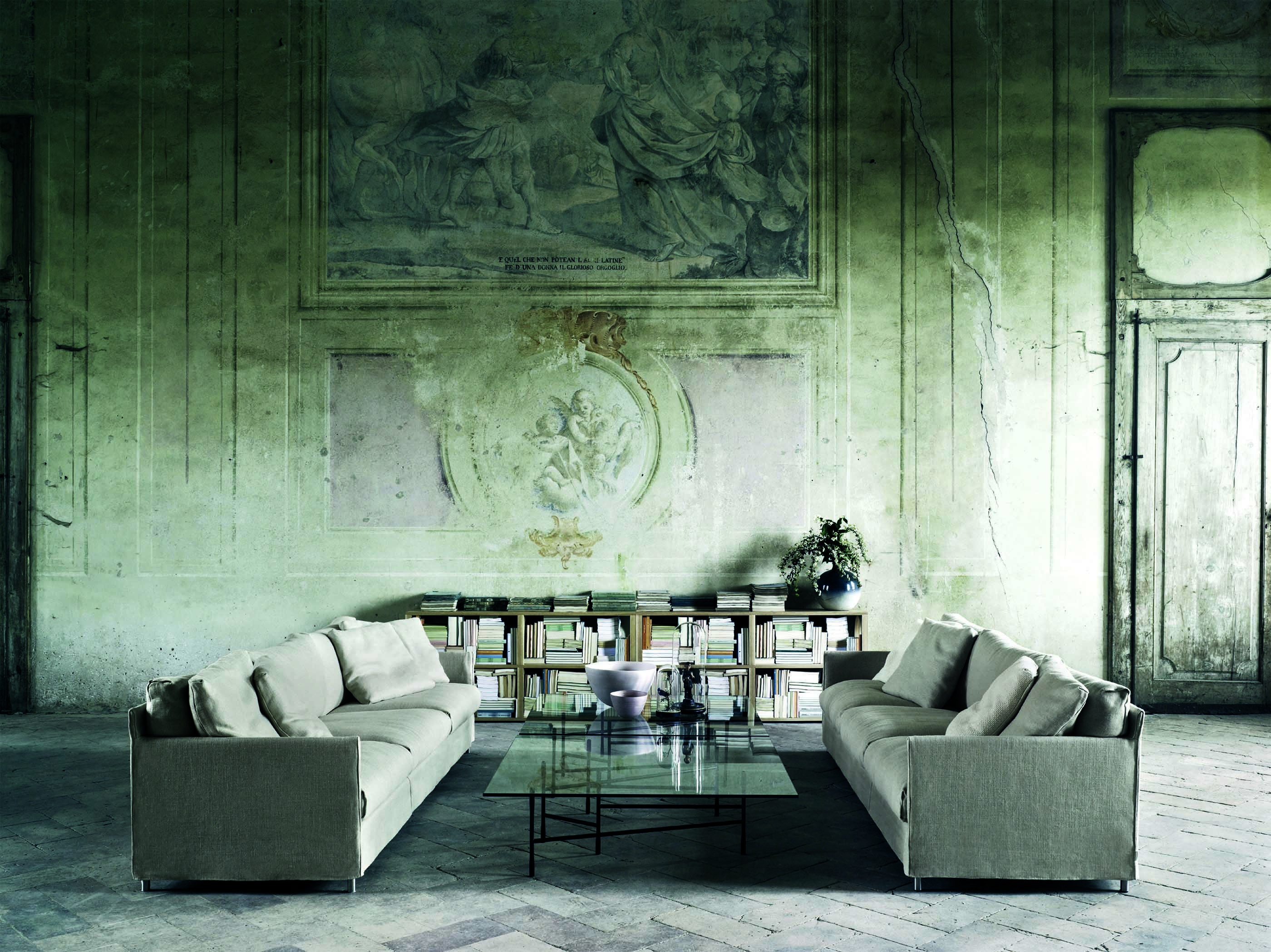 Chemise Sofa
