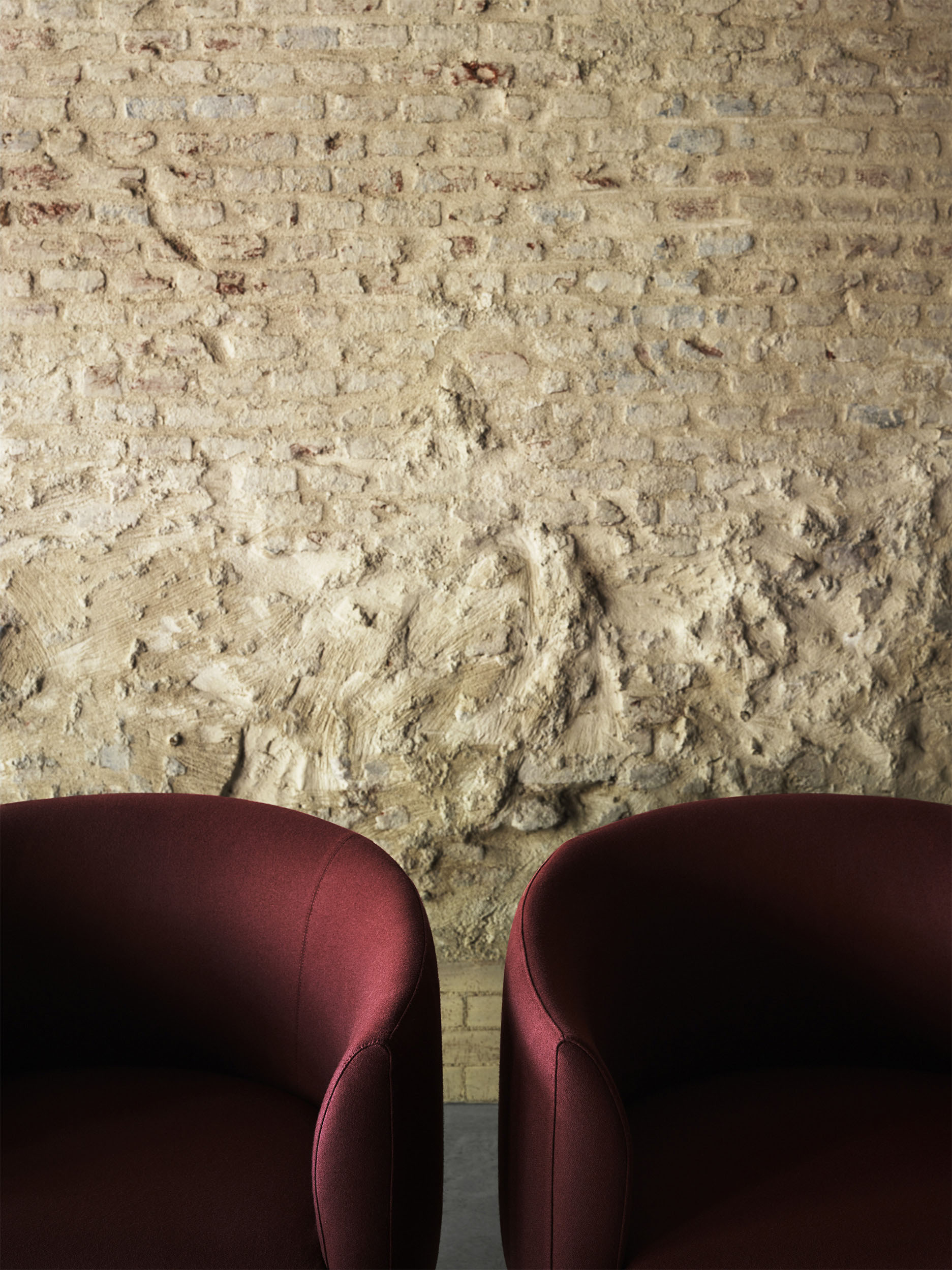 Era Armchair