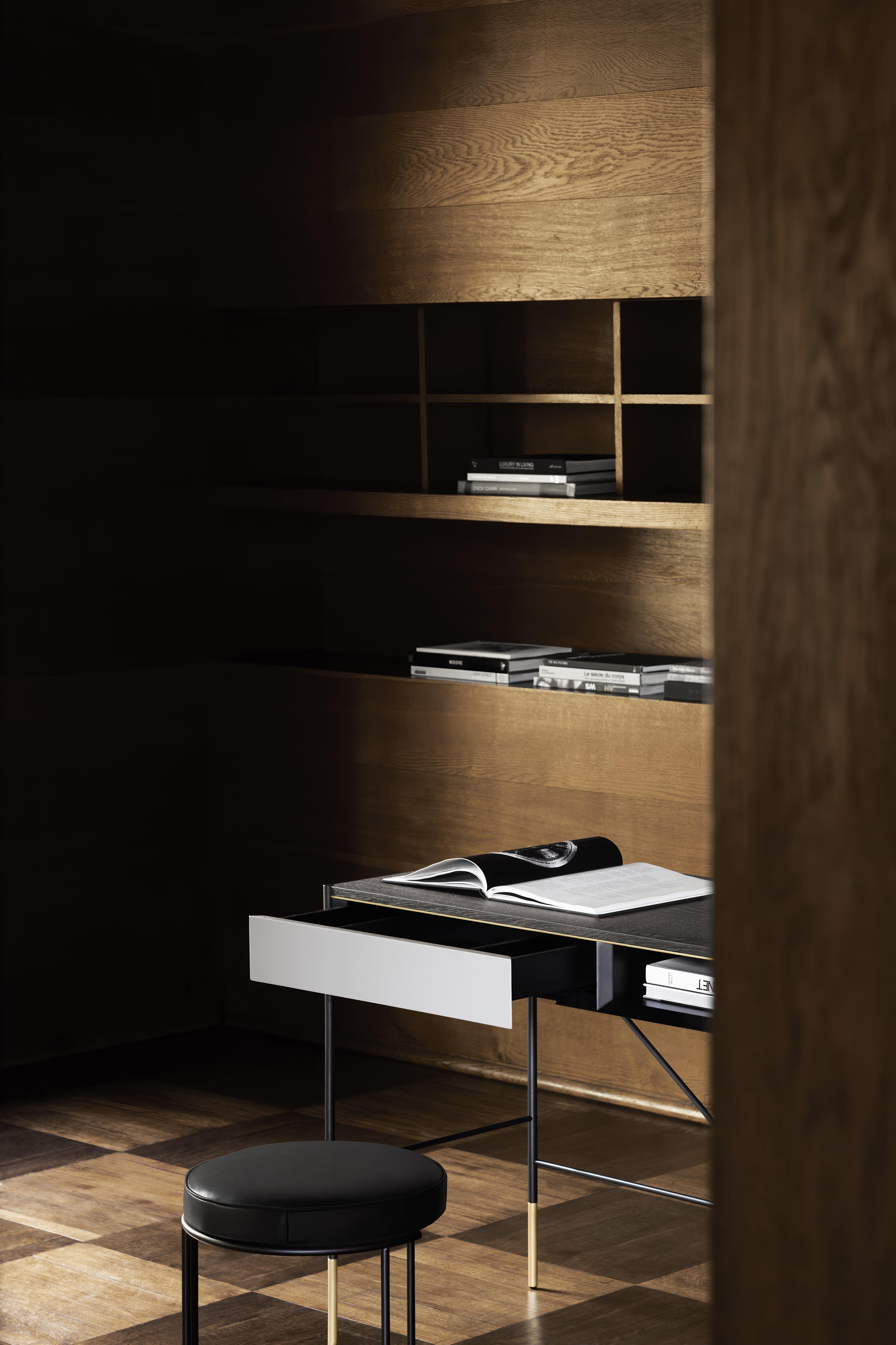 Era Desk