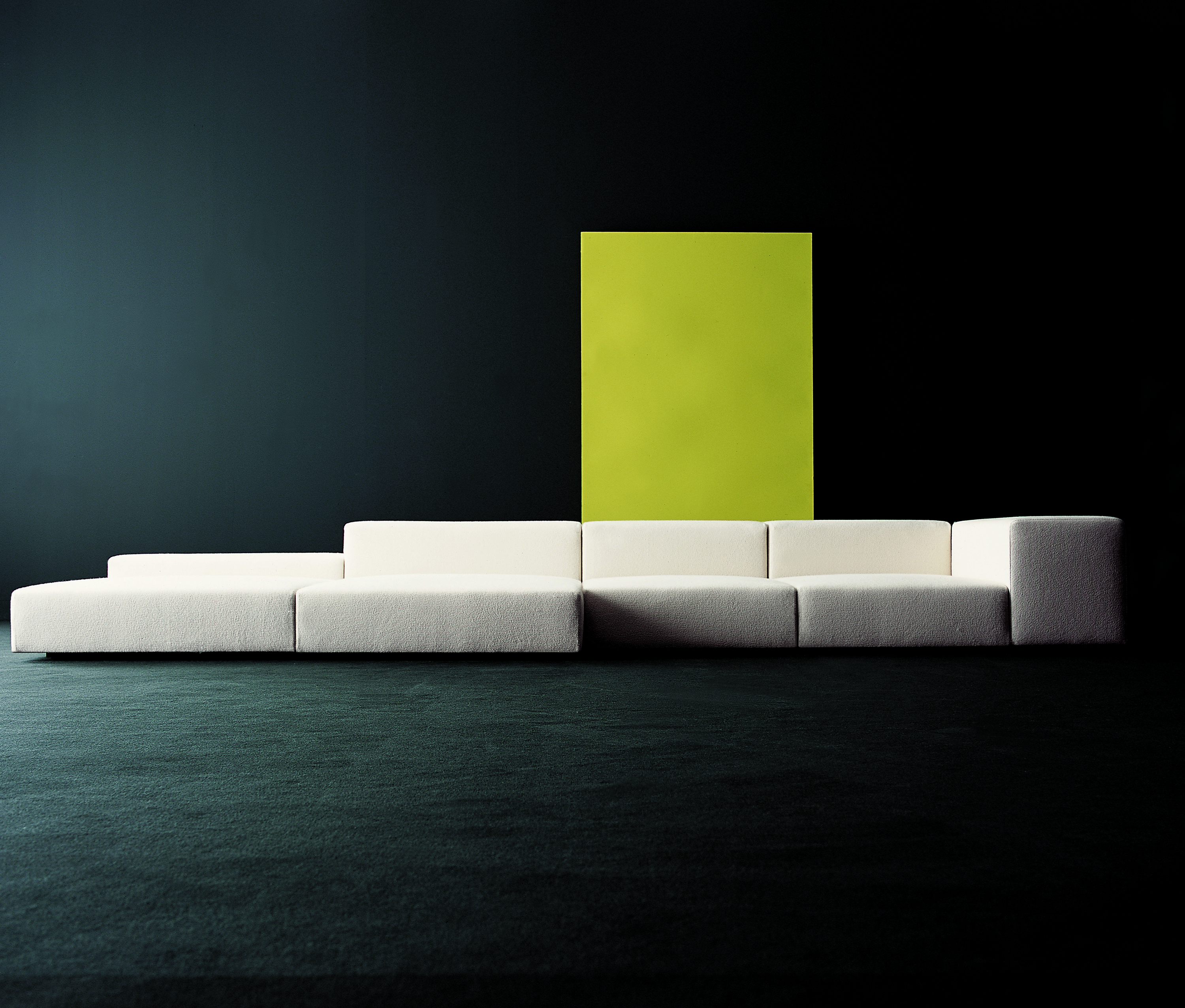 Extra Wall Sofa