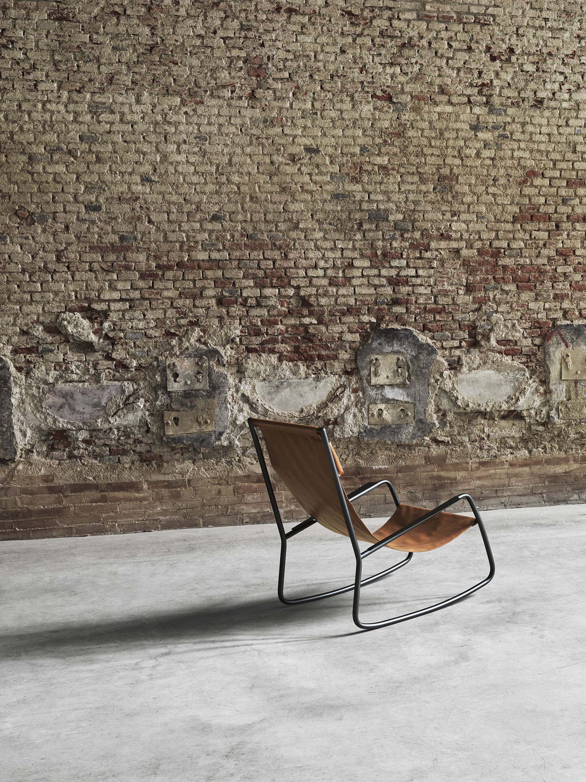 Flow Armchair