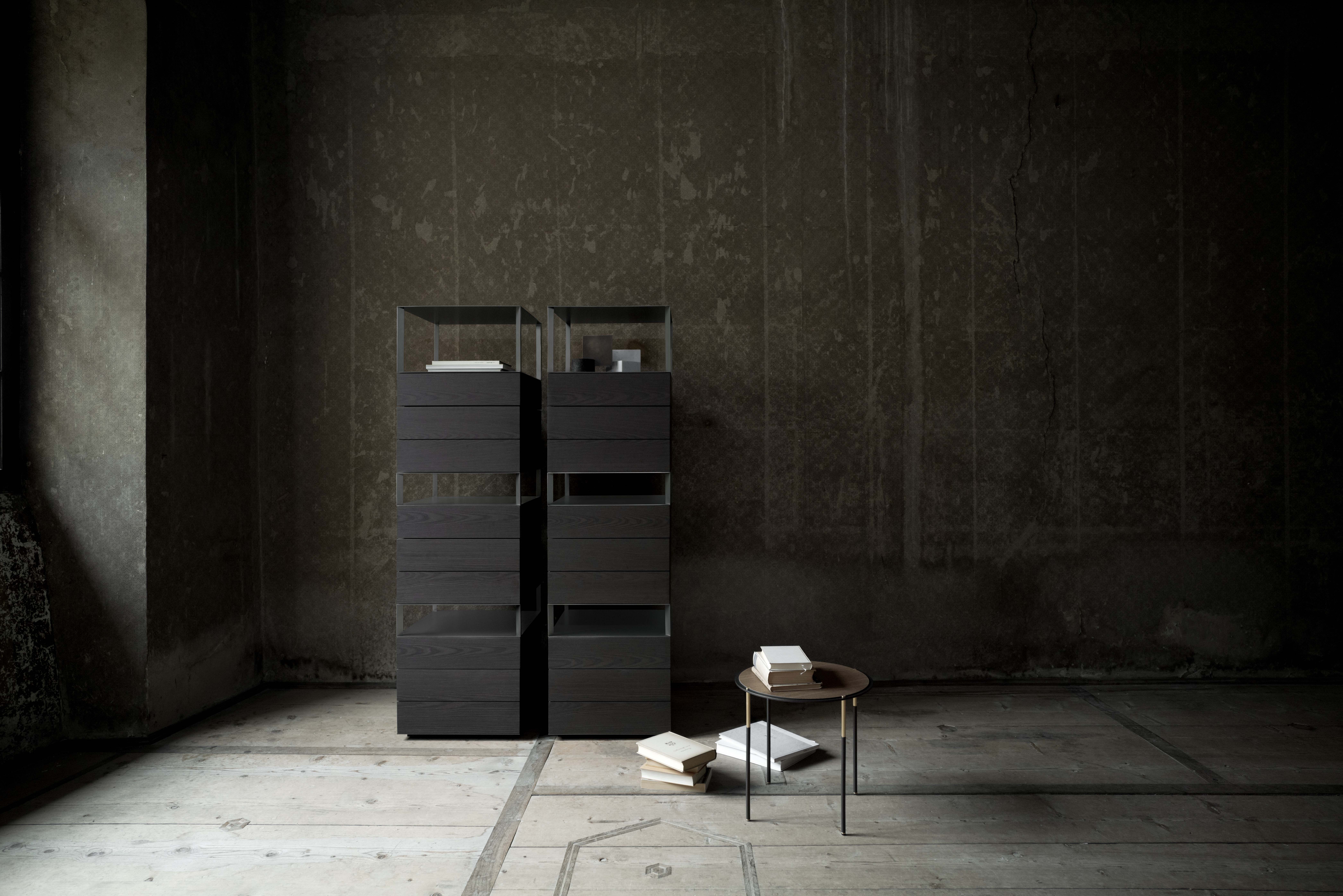 Halfsquare Bedside Table
