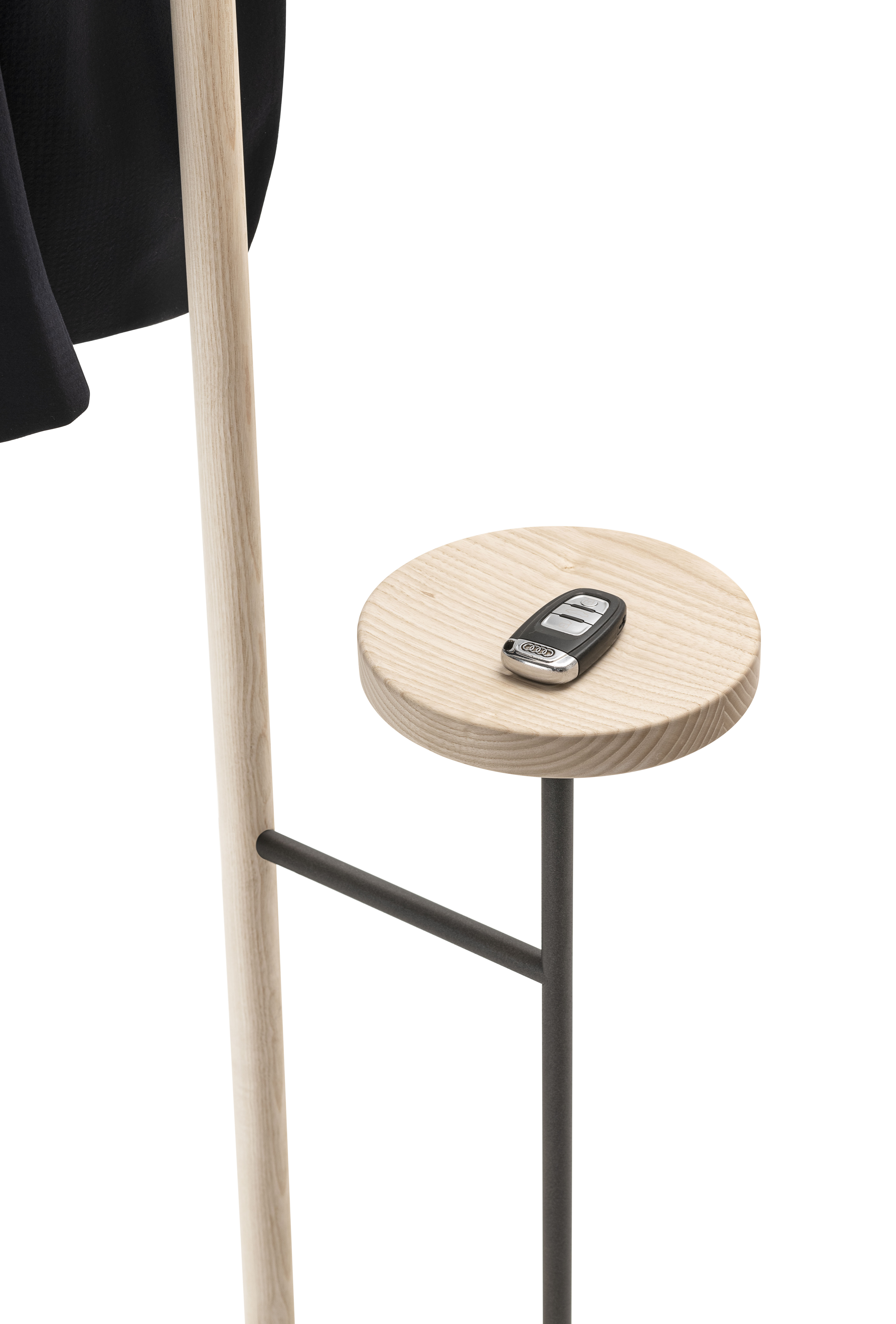 Kigi Coat Hanger