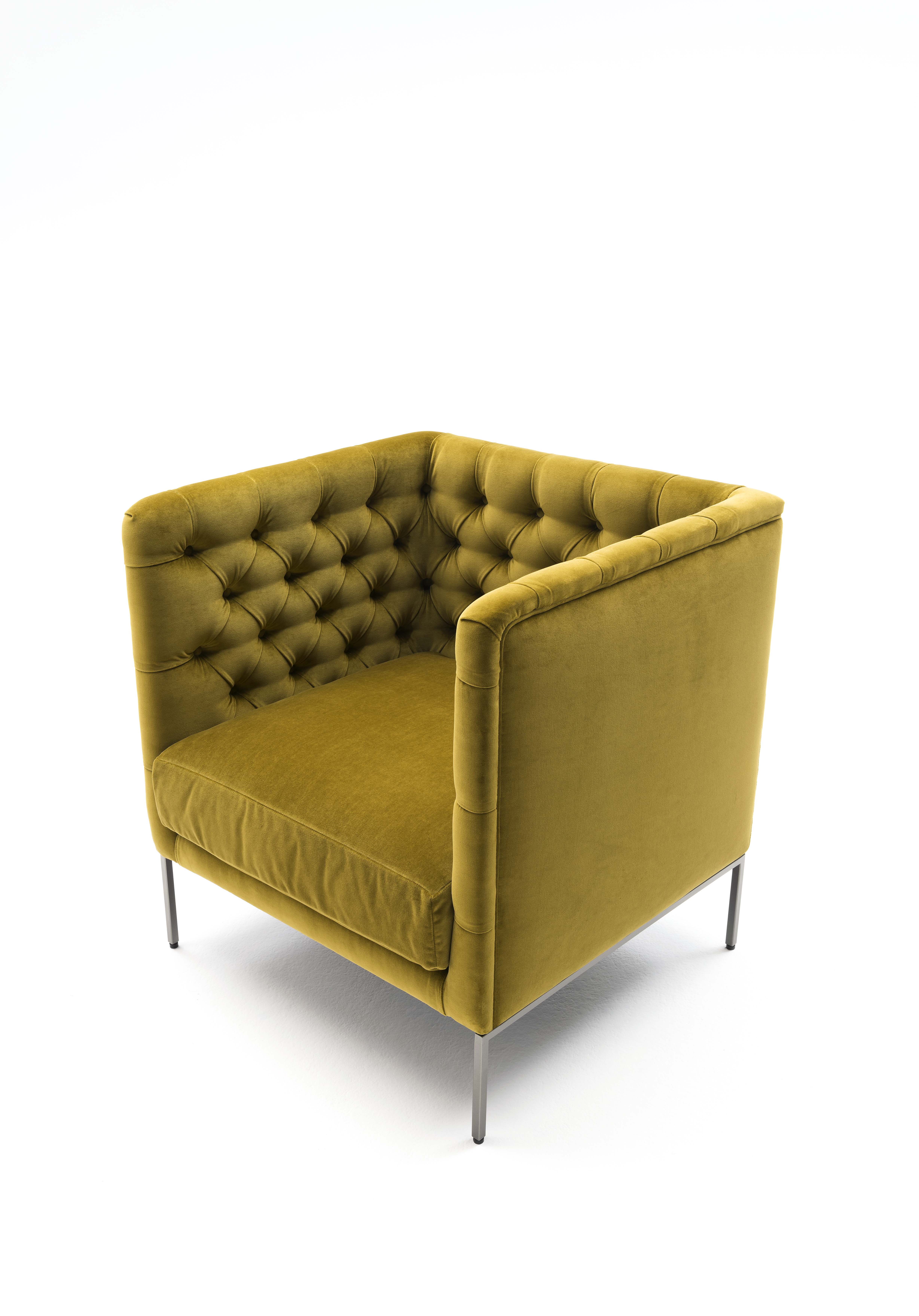 Lipp Armchair