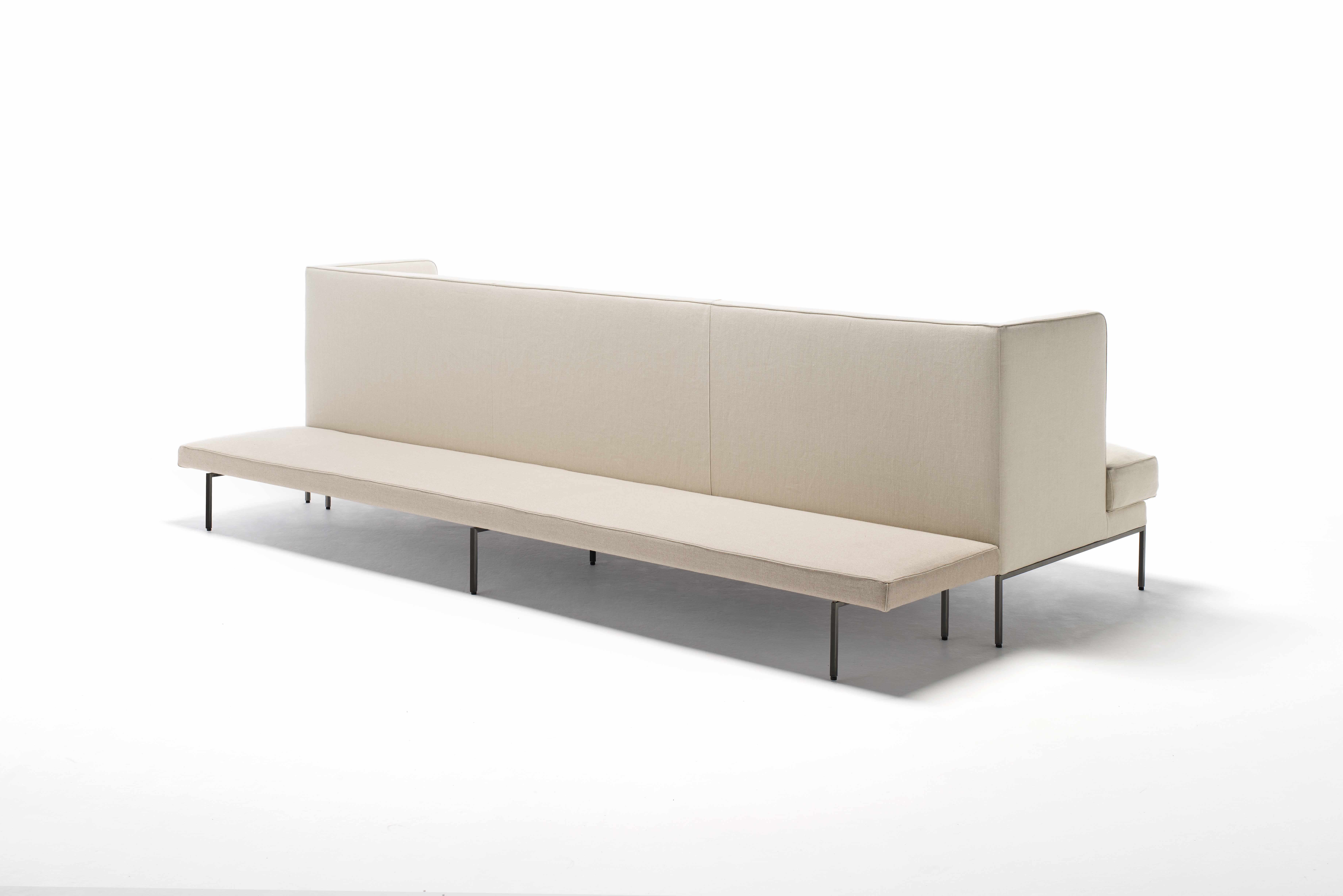 Lipp Sofa