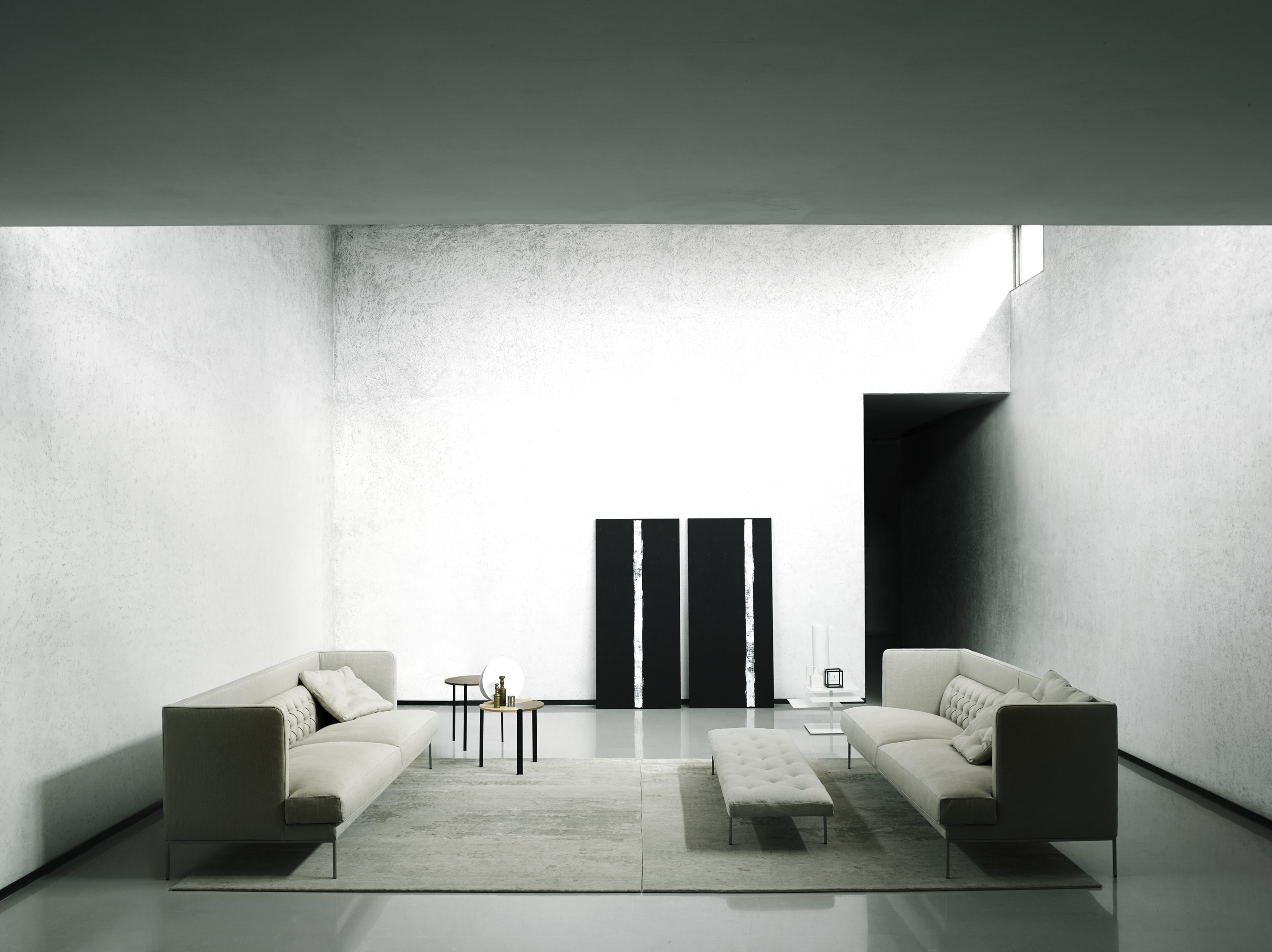 Lipp Sofa