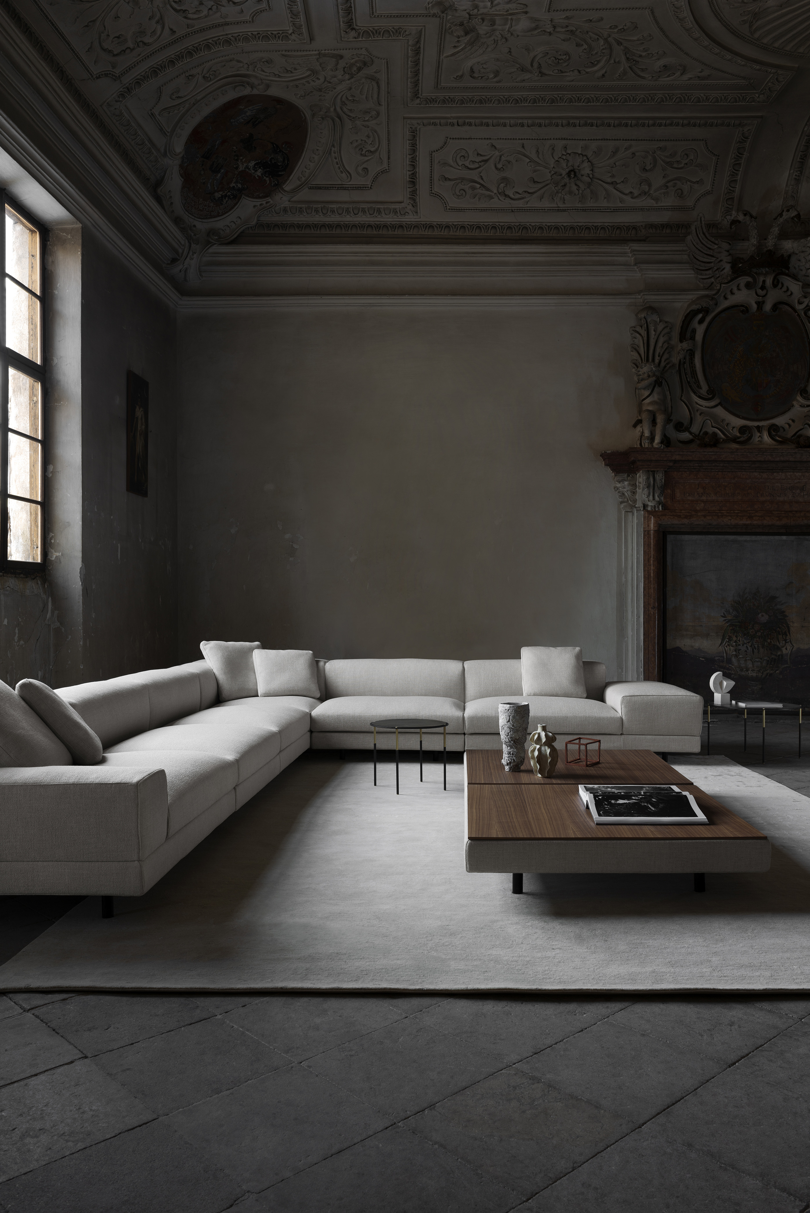 Lorentz Low Table