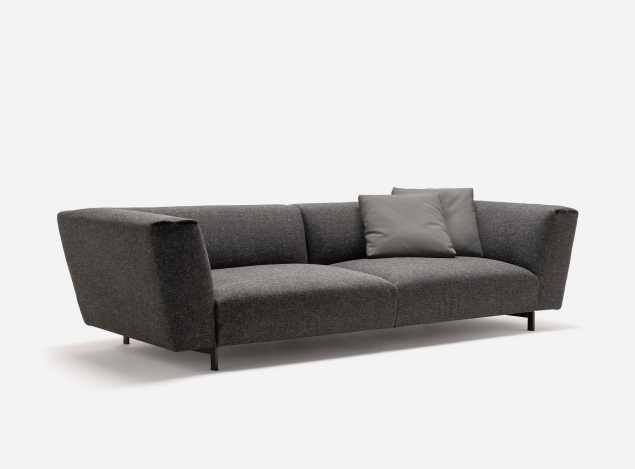 Neera Sofa