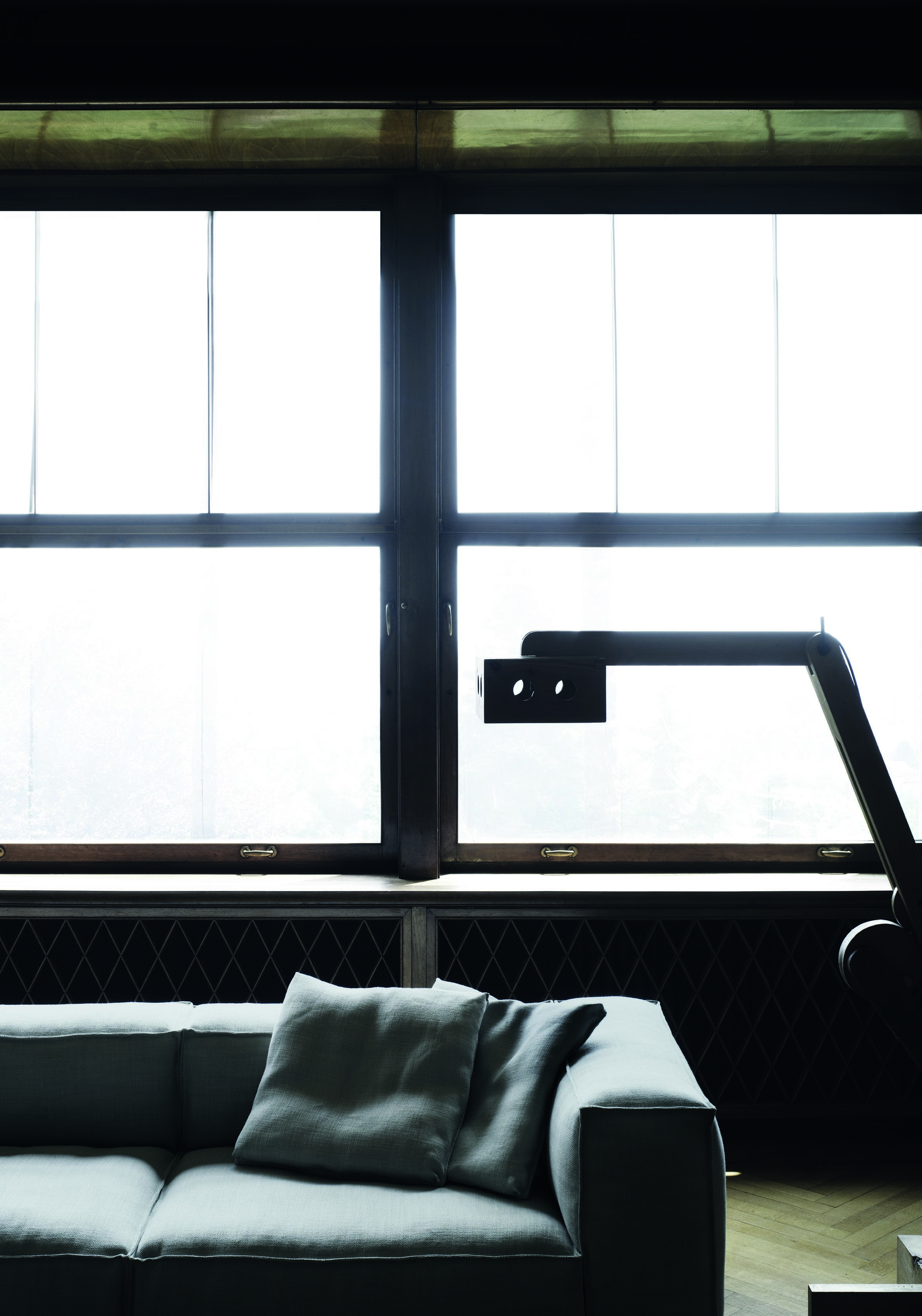 NeoWall Sofa