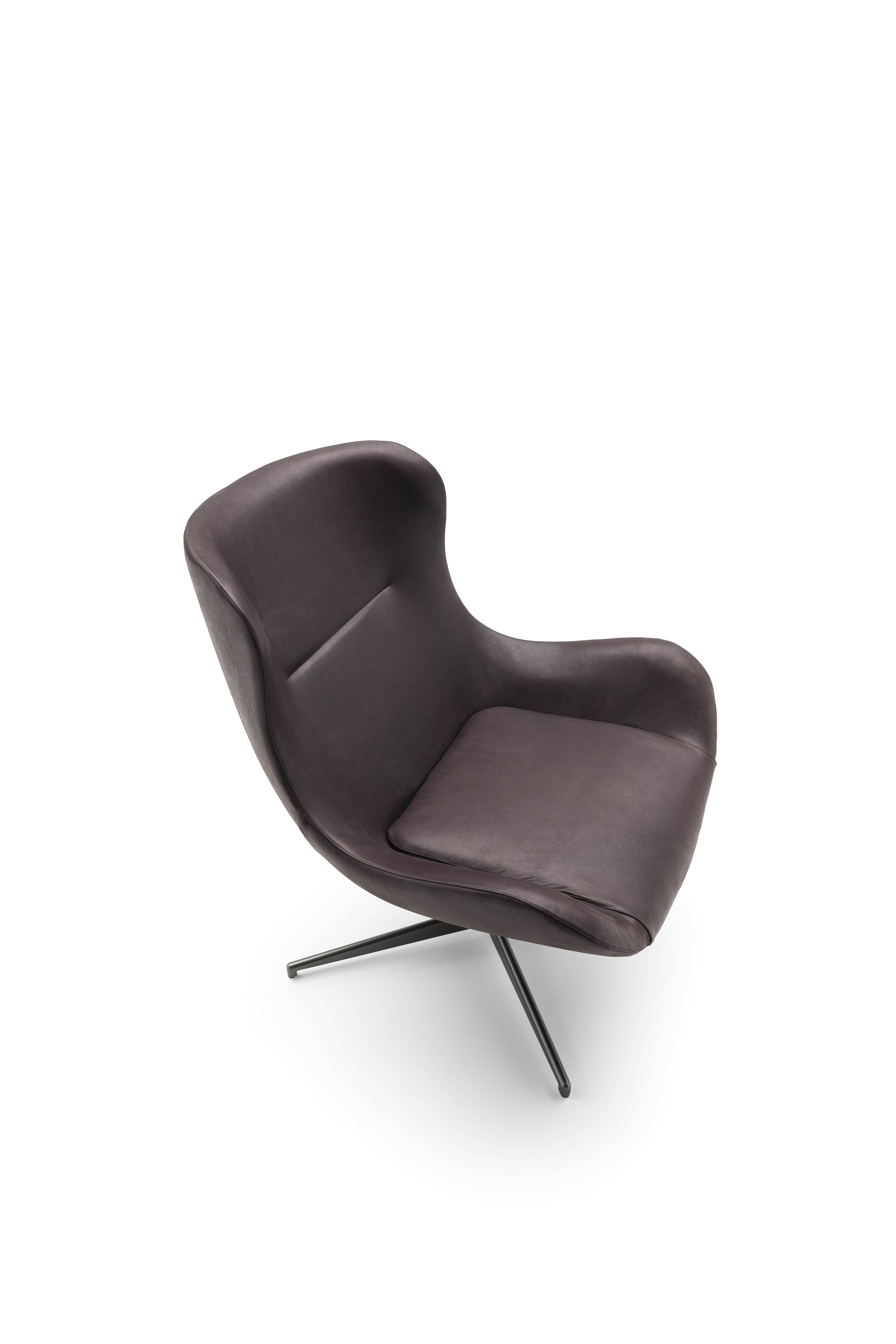 Oolong Armchair