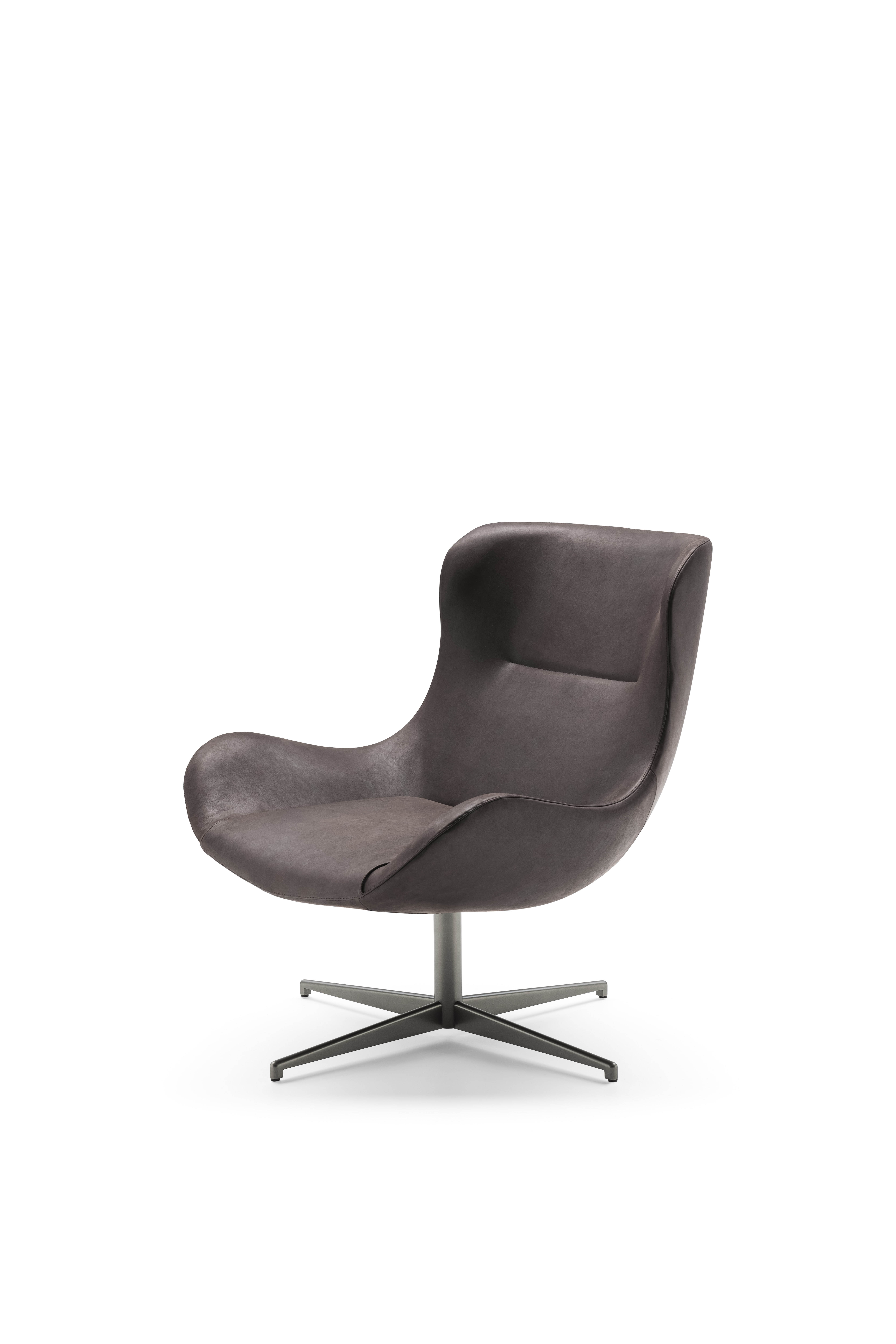 Oolong Armchair