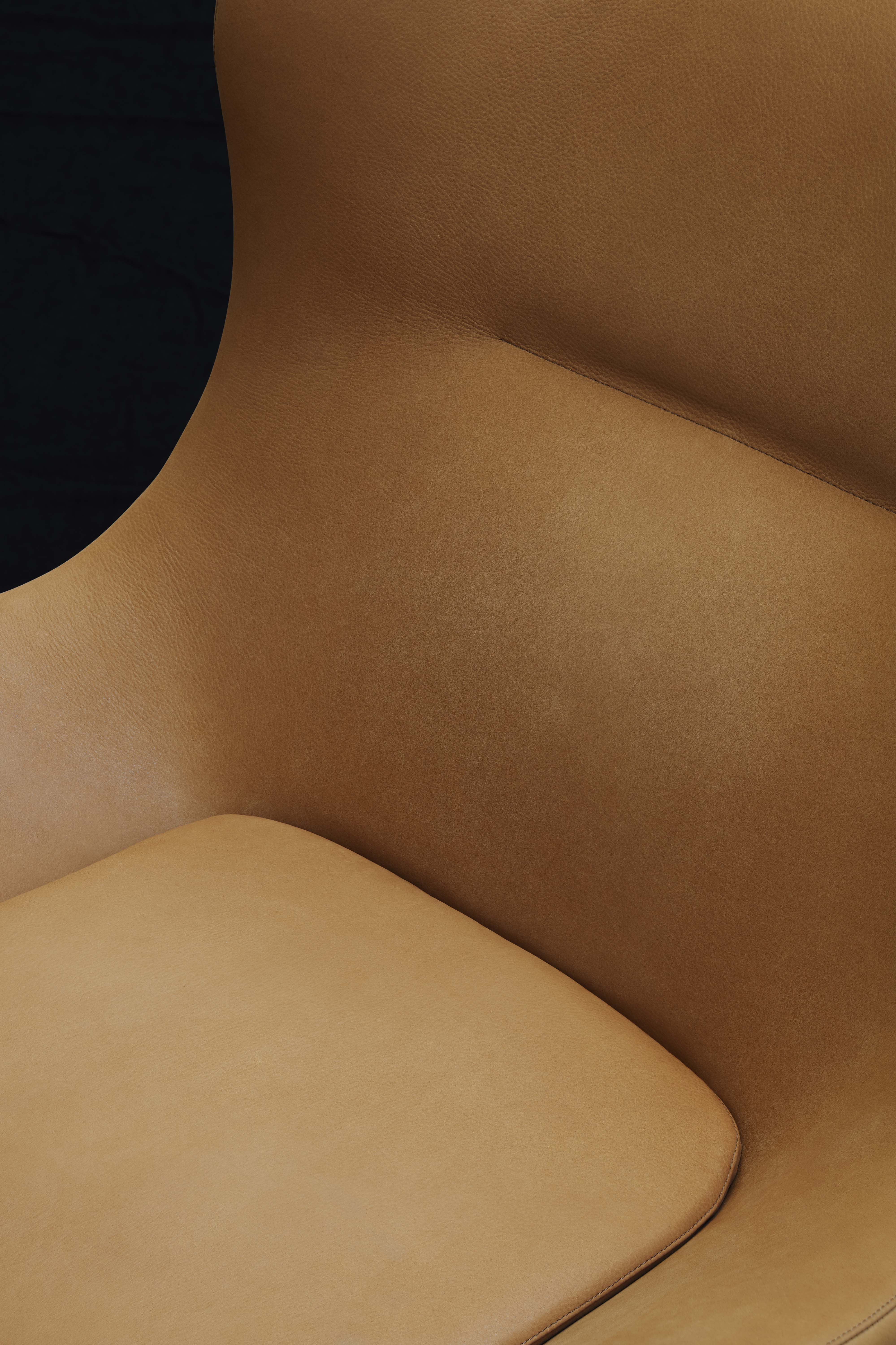 Oolong Armchair
