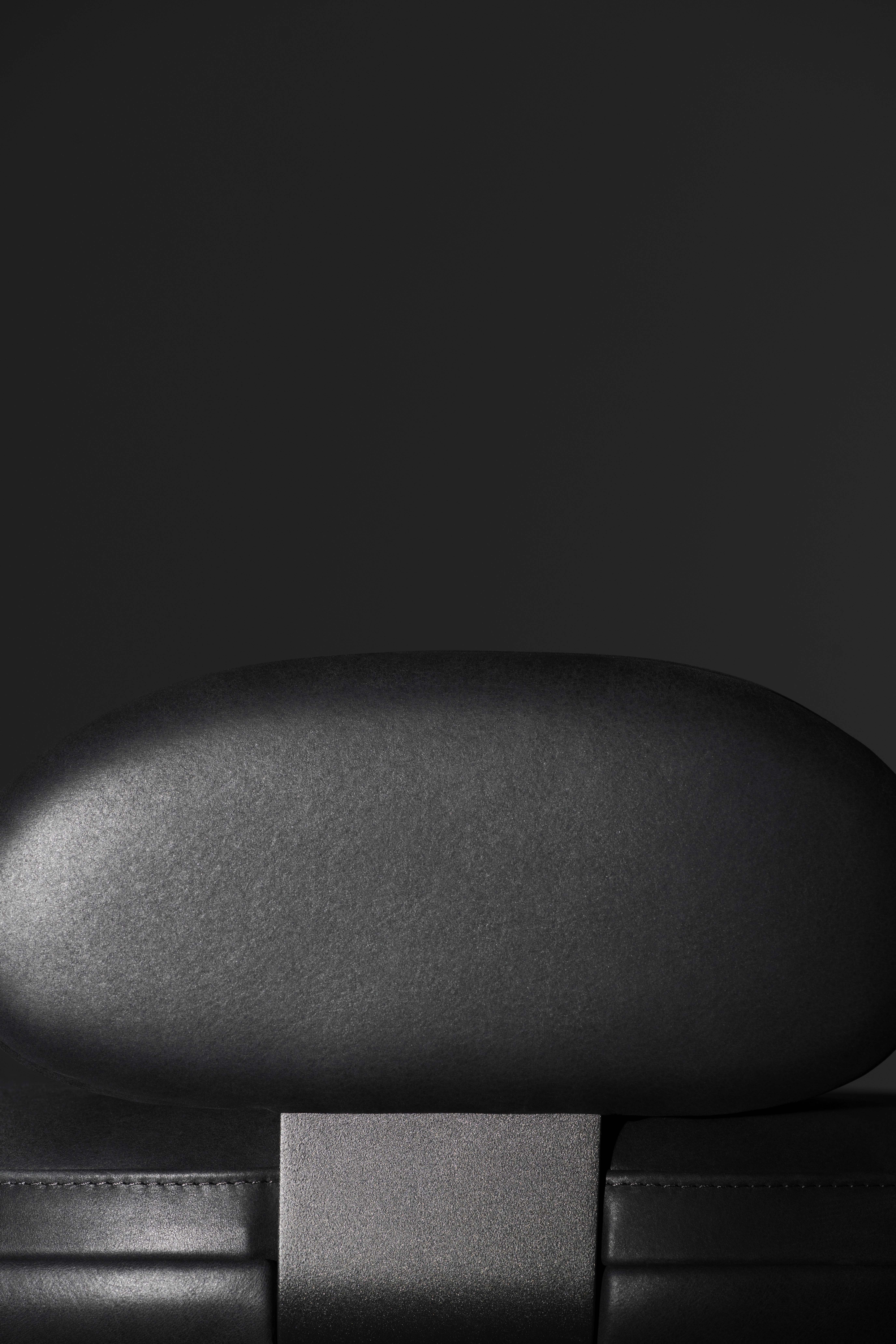 Pebble Stool