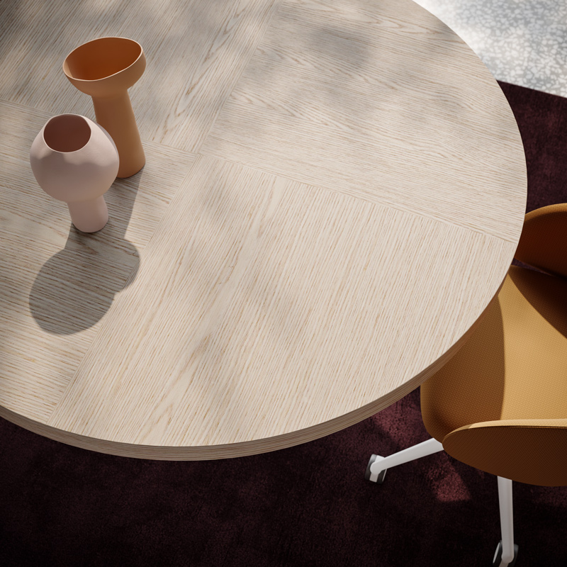 SESSANTA Meeting Table